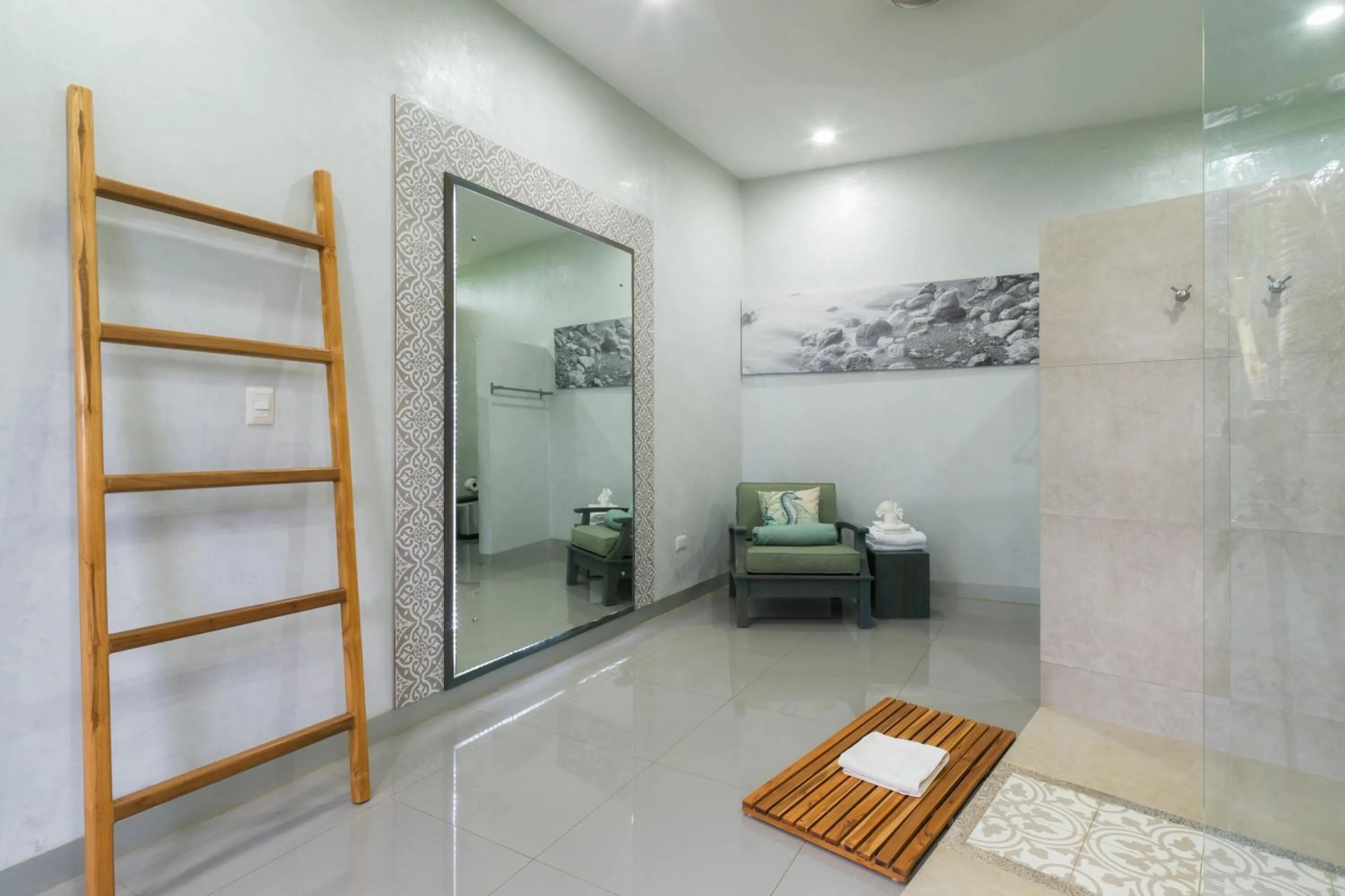 Bathroom in Tamarindo Bay Boutique Hotel, Apartments & Suites