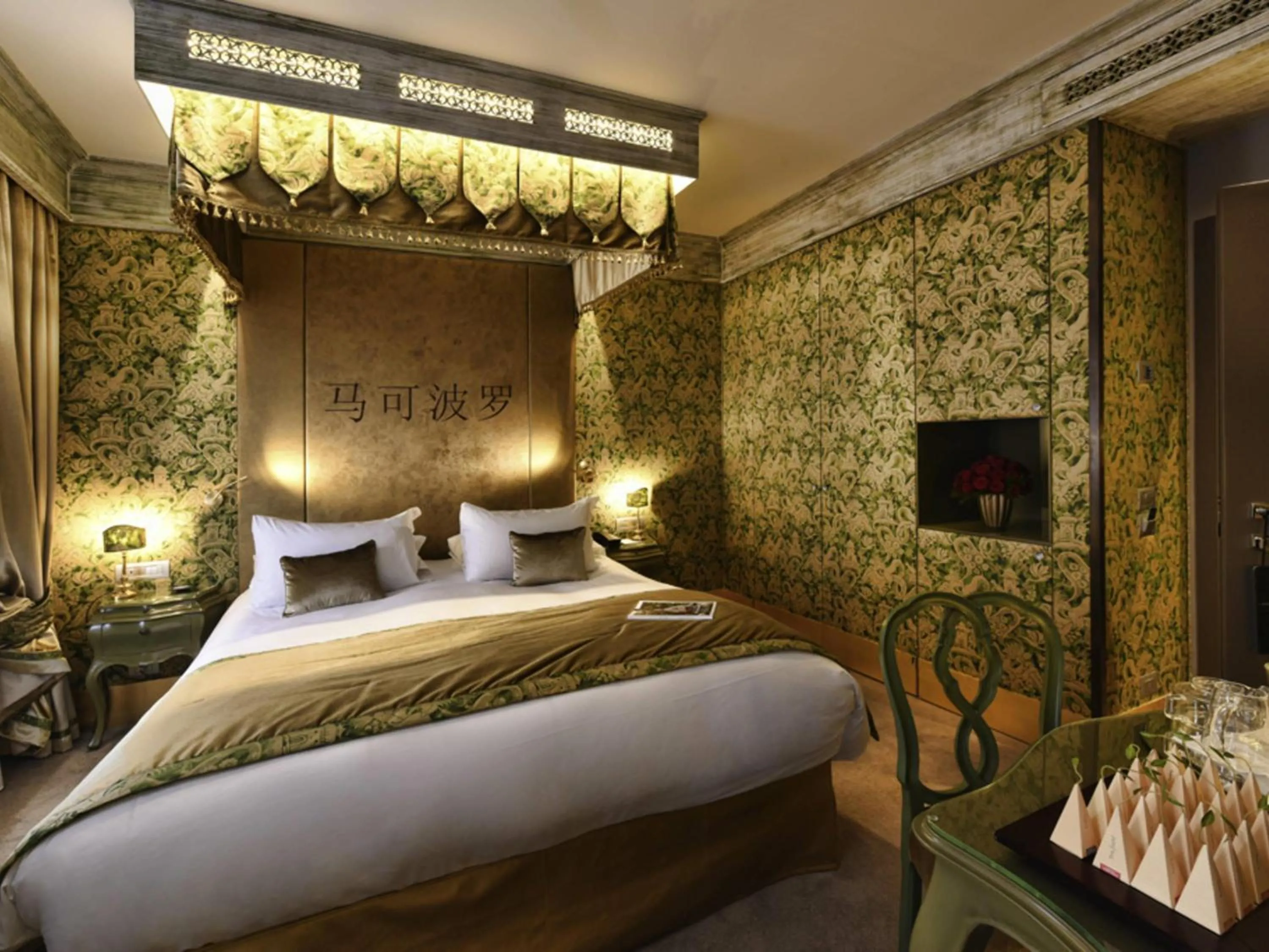 Bedroom, Bed in Papadopoli Hotel Venezia - MGallery Collection