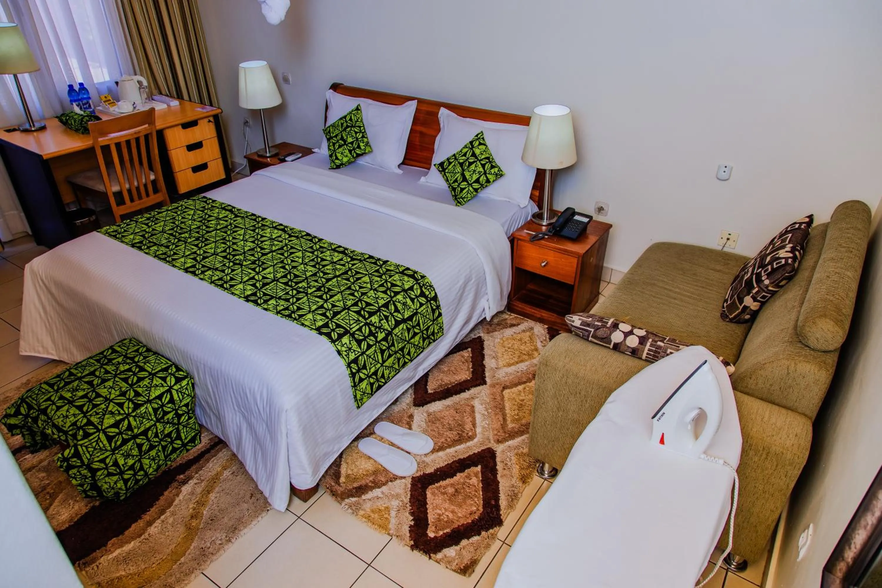 Bed in One Click Hotel