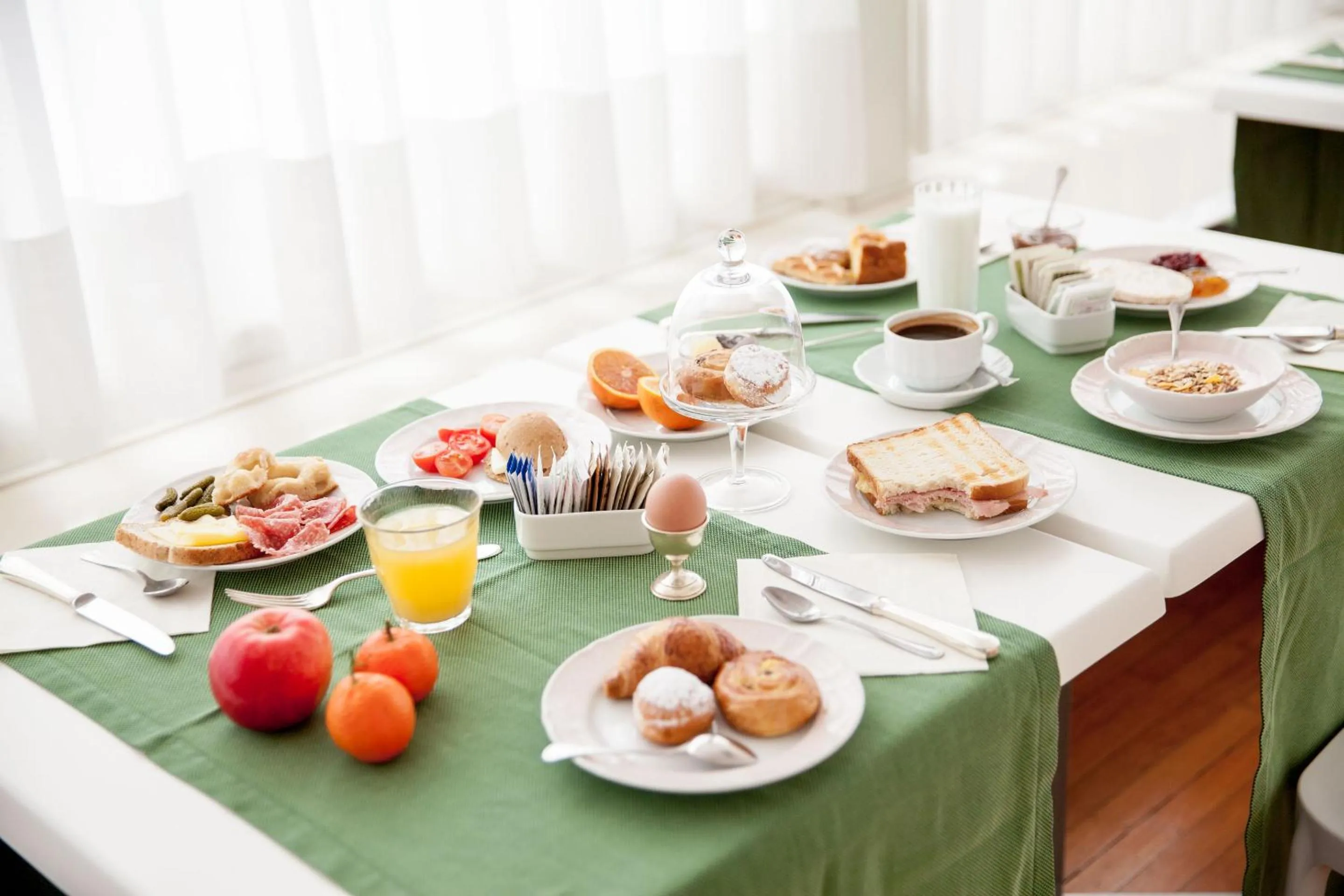 Lounge or bar in Hotel Riviera