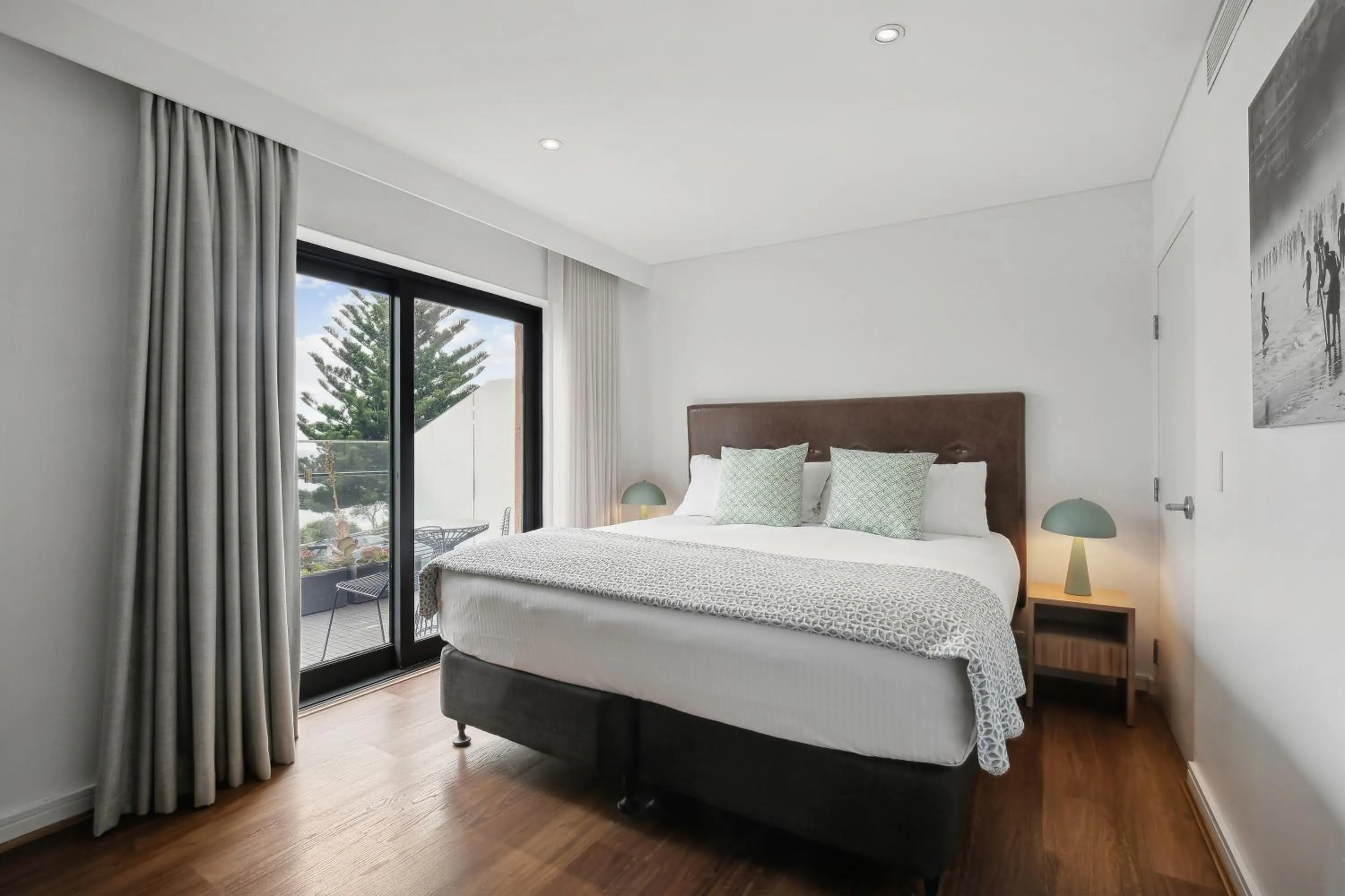 Bed in Bondi 38 Serviced Apartments