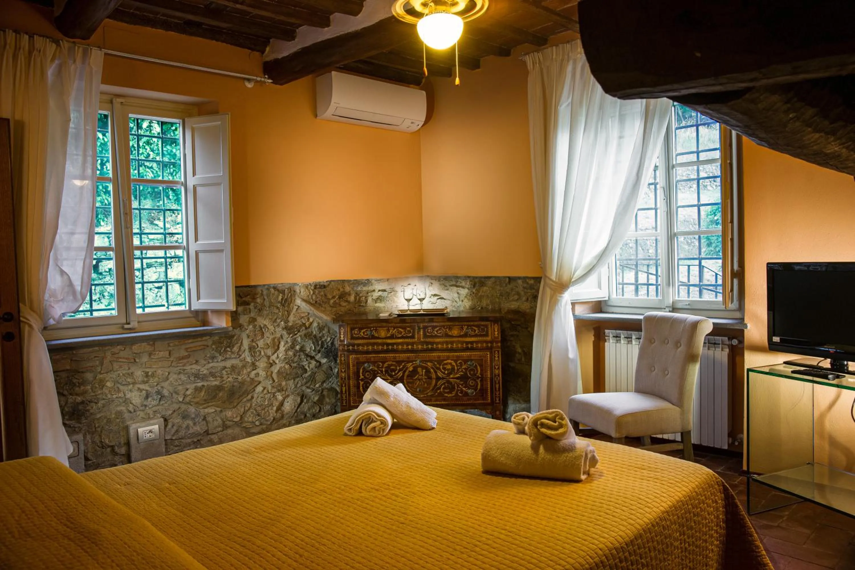 Bedroom in Hotel Villa Volpi