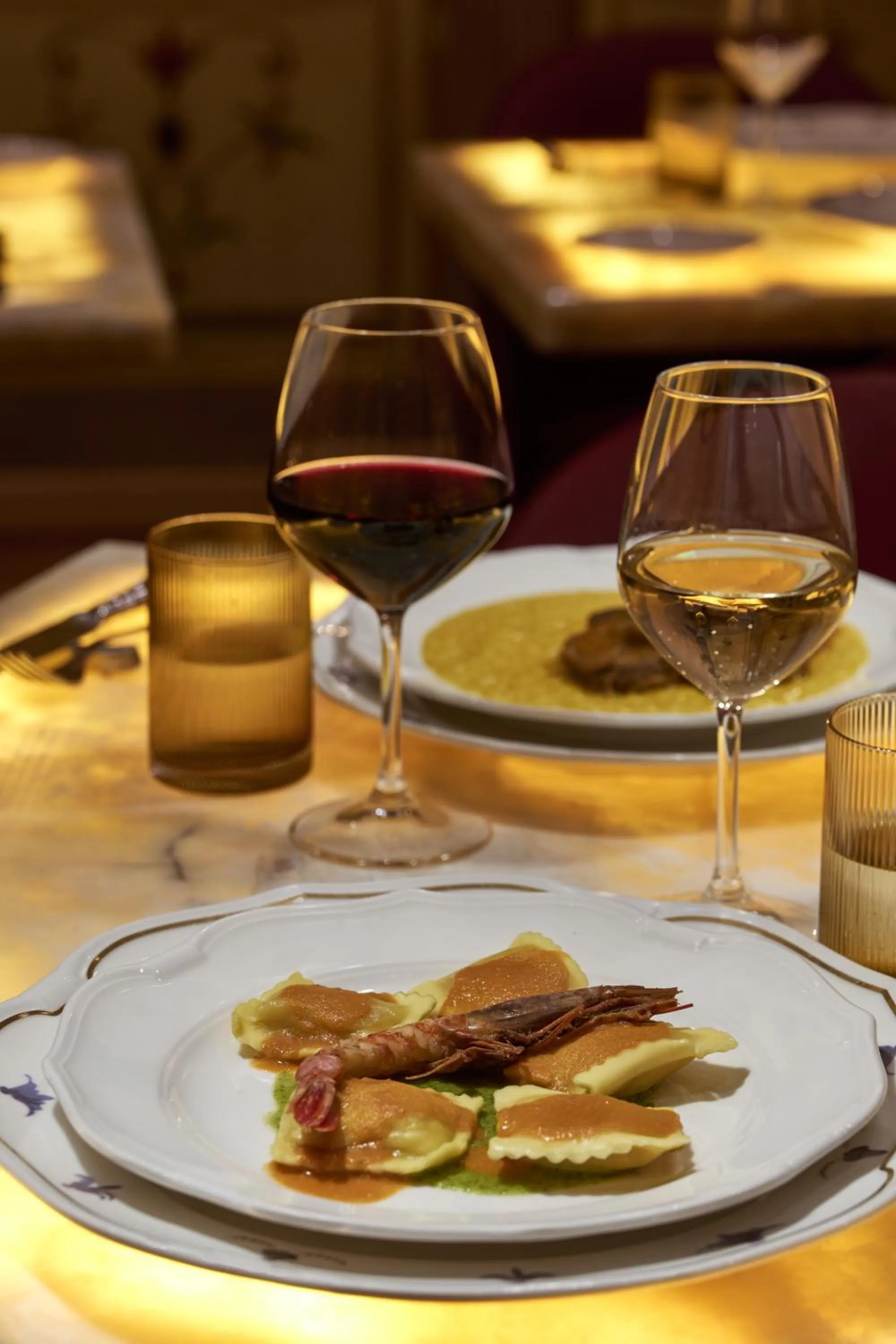 Restaurant/places to eat in Golden Tulip Rome Piram