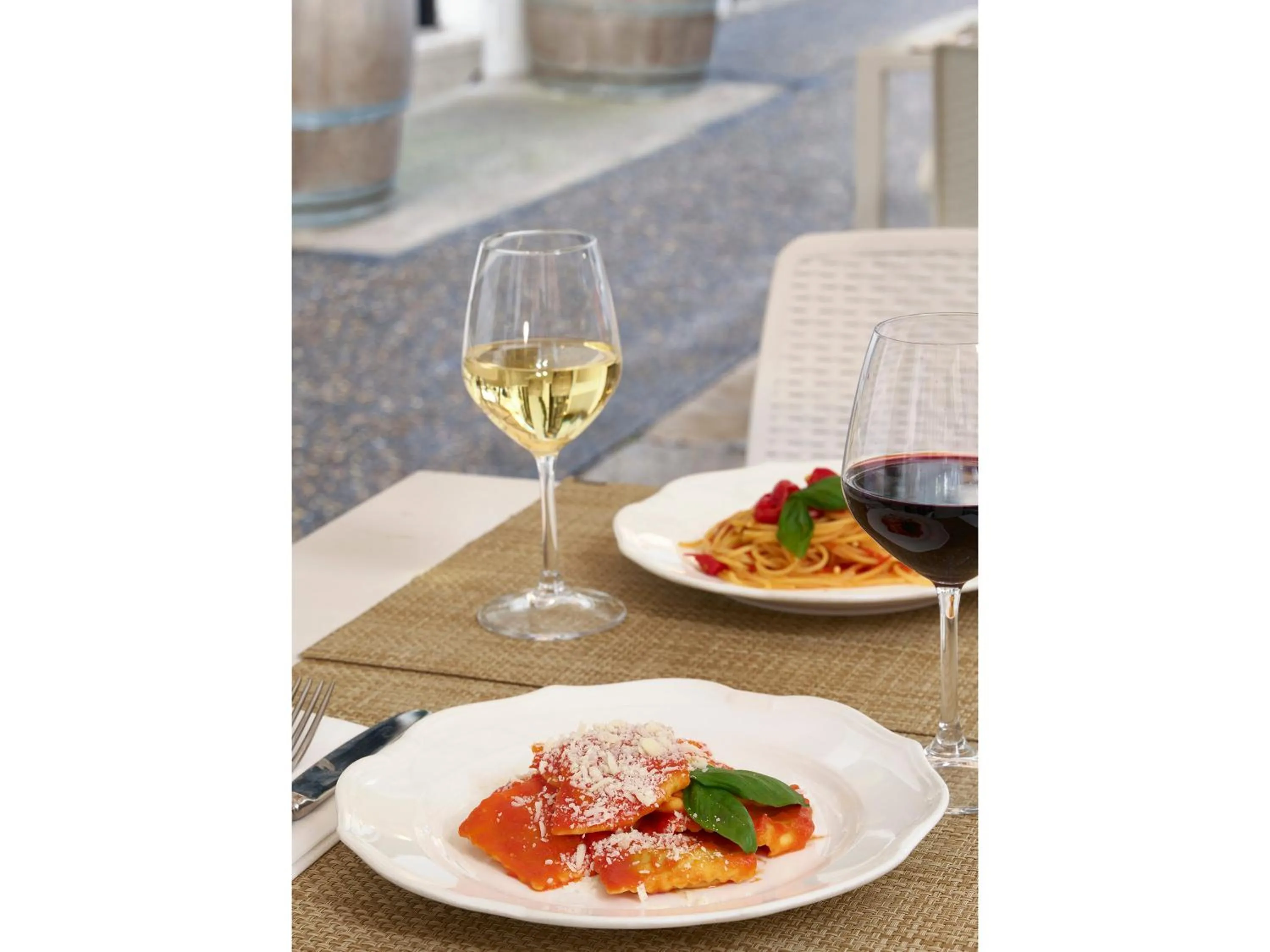 Restaurant/places to eat in Golden Tulip Rome Piram