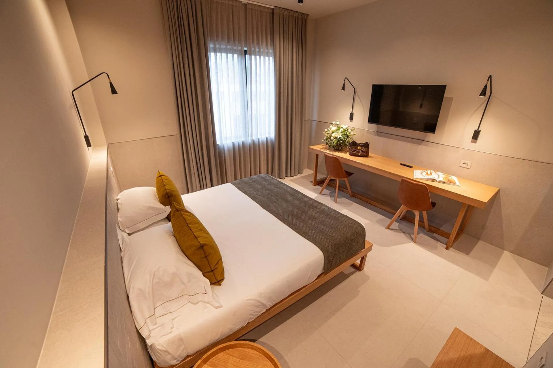 Photo of the whole room, Bed in Hotel Leopardi