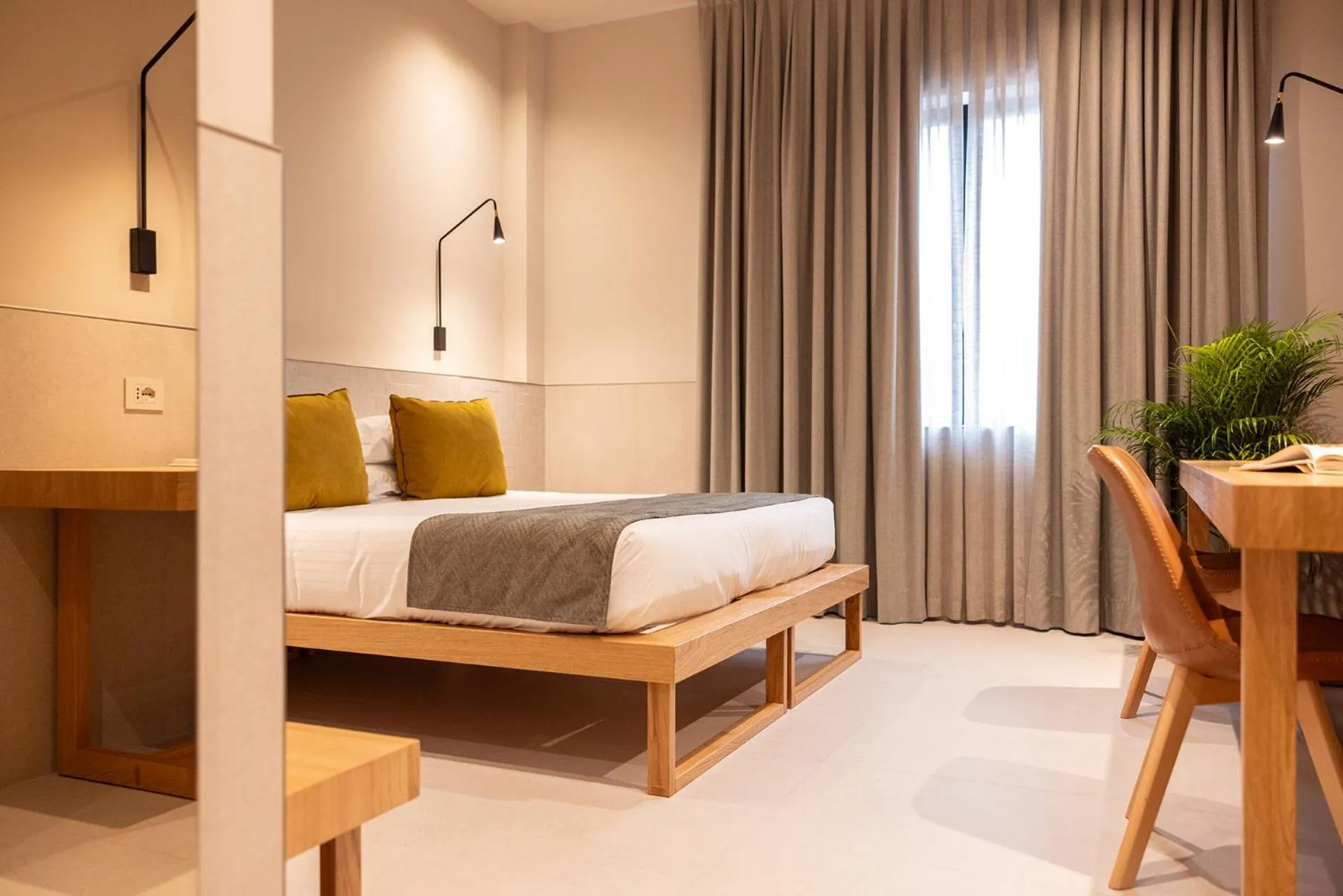 Photo of the whole room, Bed in Hotel Leopardi