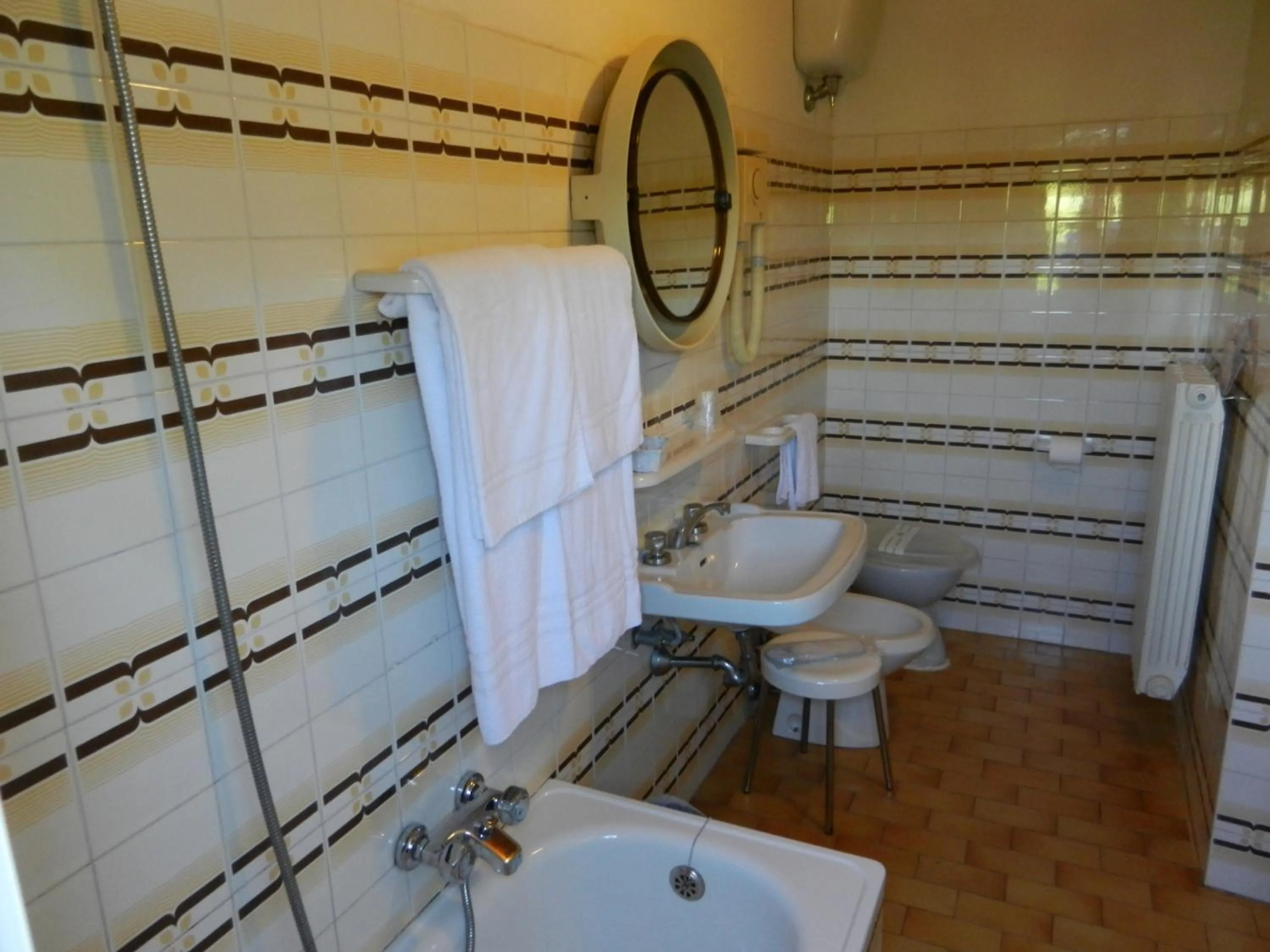 Bathroom in Hotel Paradiso