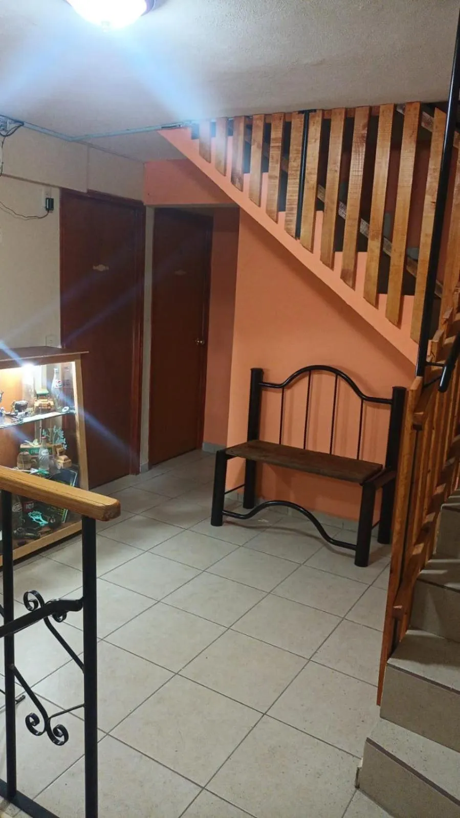 Living room in Hotel California