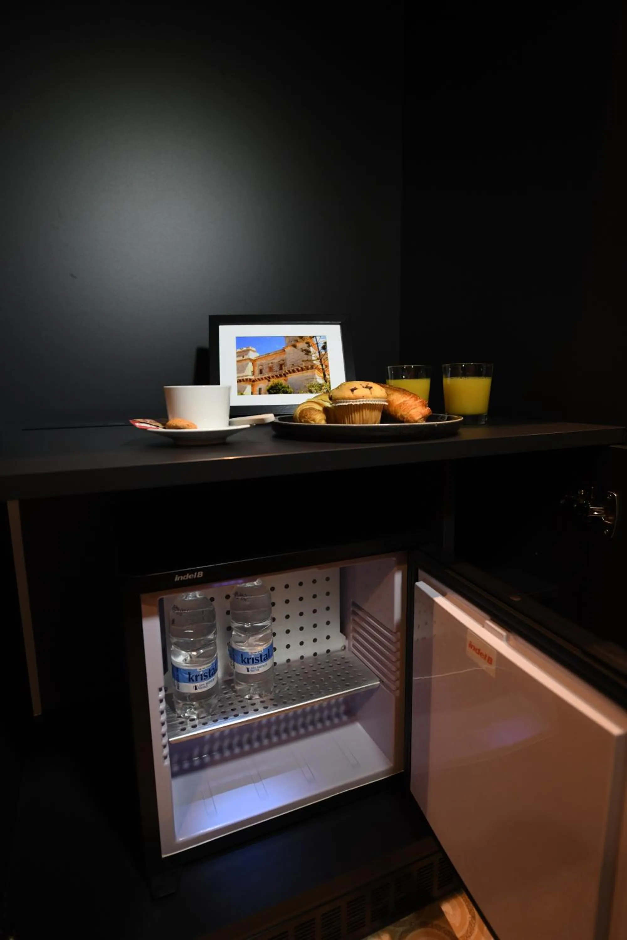 Victoria by Petit Chic