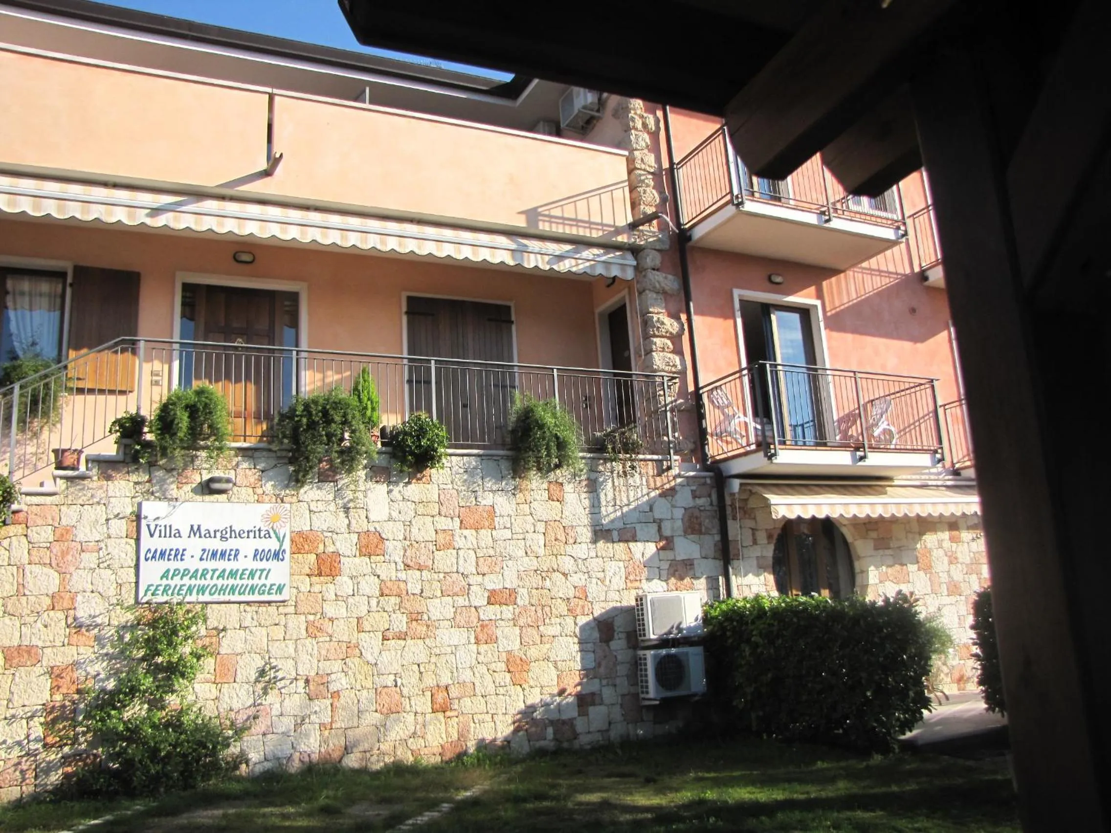 Property building in Residence Villa Margherita