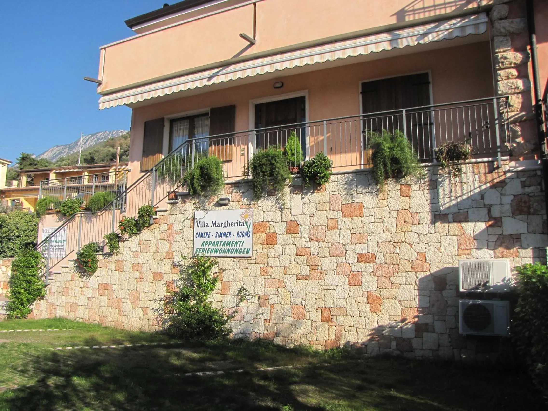 Property building in Residence Villa Margherita
