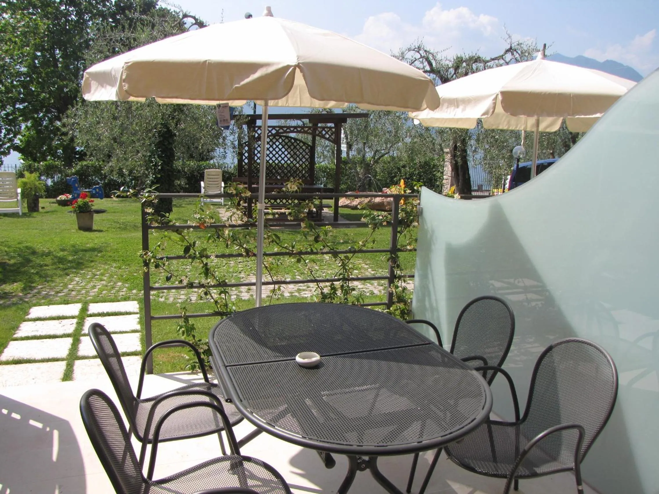 Patio in Residence Villa Margherita