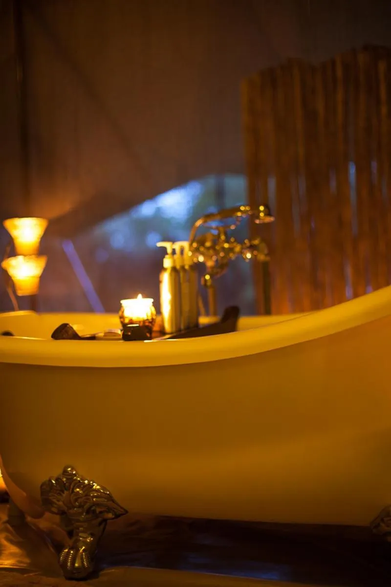 Bathroom in Mara Ngenche Safari Camp - Maasai Mara National Reserve