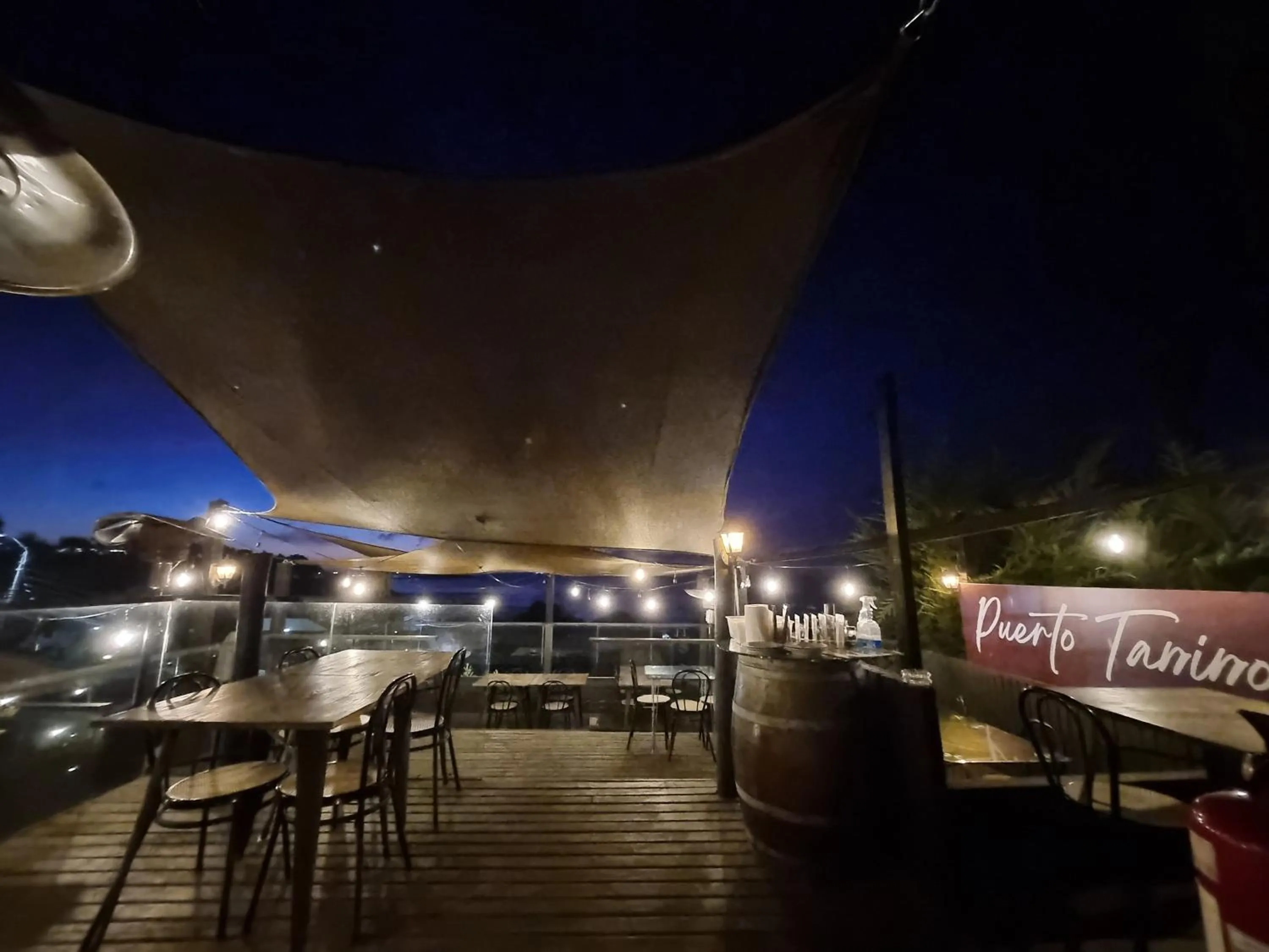 Restaurant/places to eat in Winery Hotel Boutique