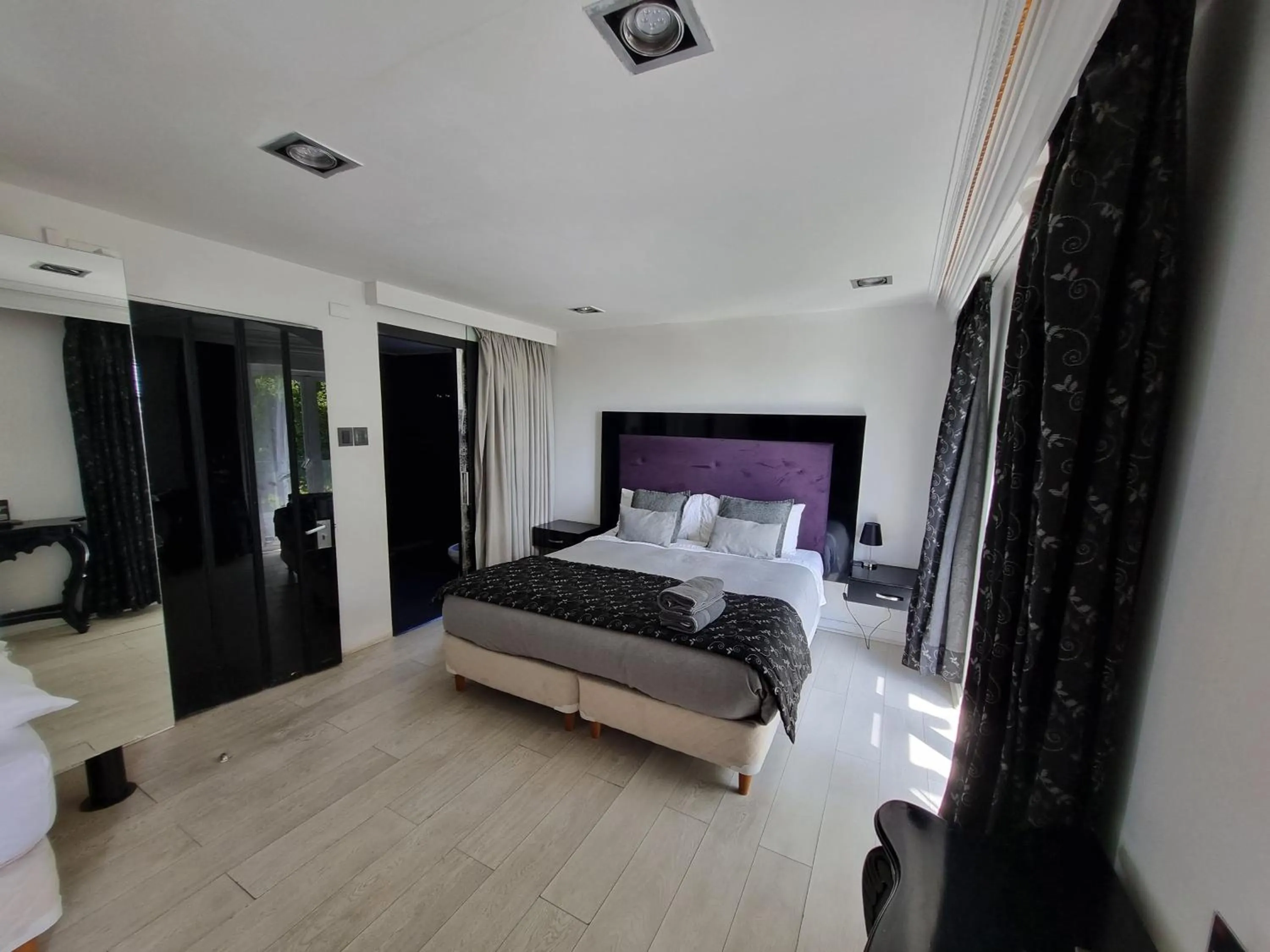 Bed in Winery Hotel Boutique