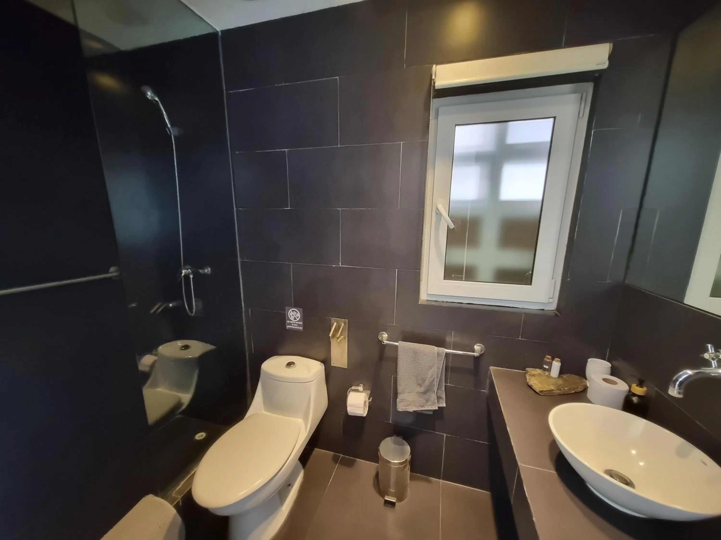 Shower in Winery Hotel Boutique