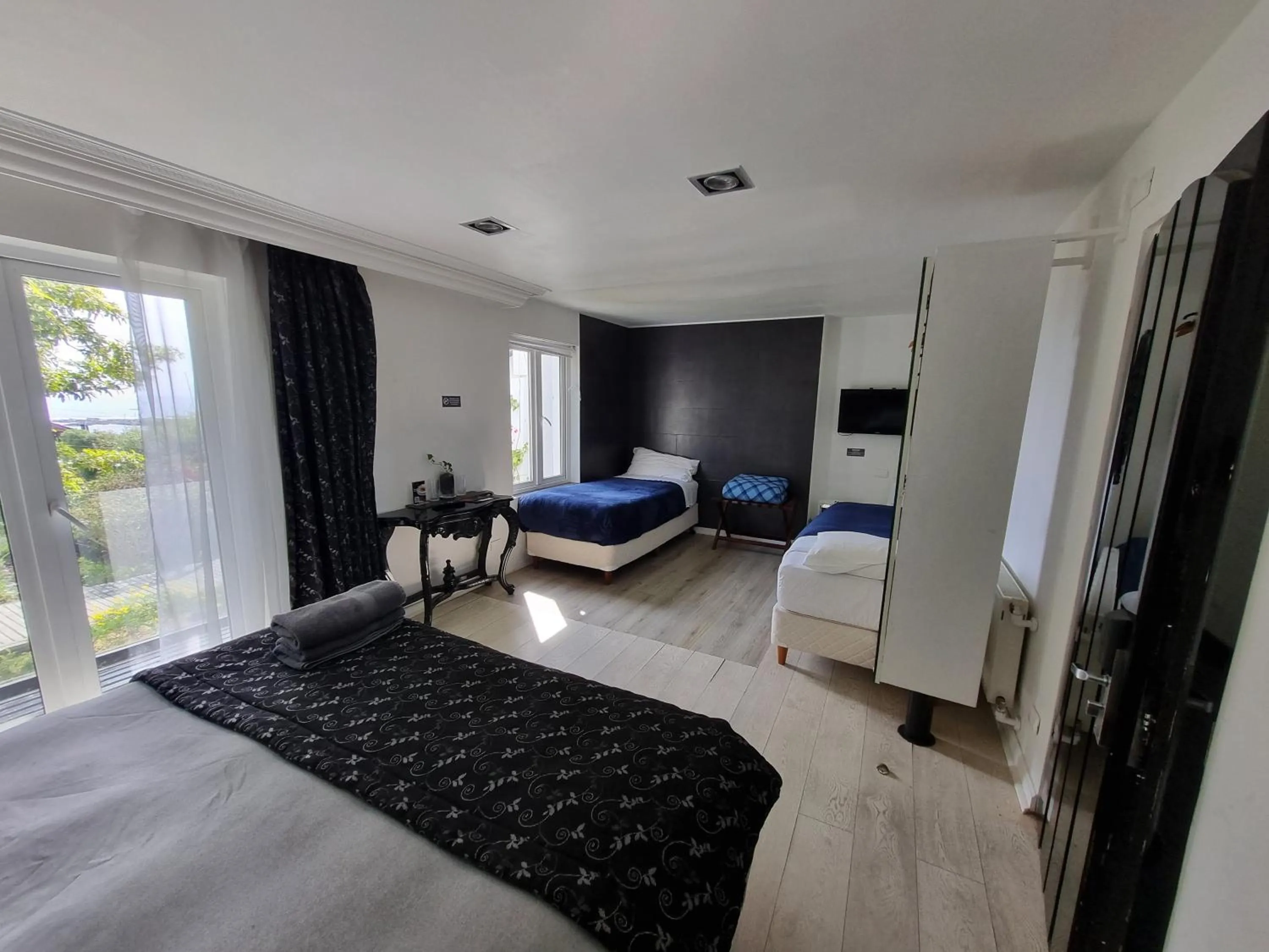 Bed in Winery Hotel Boutique