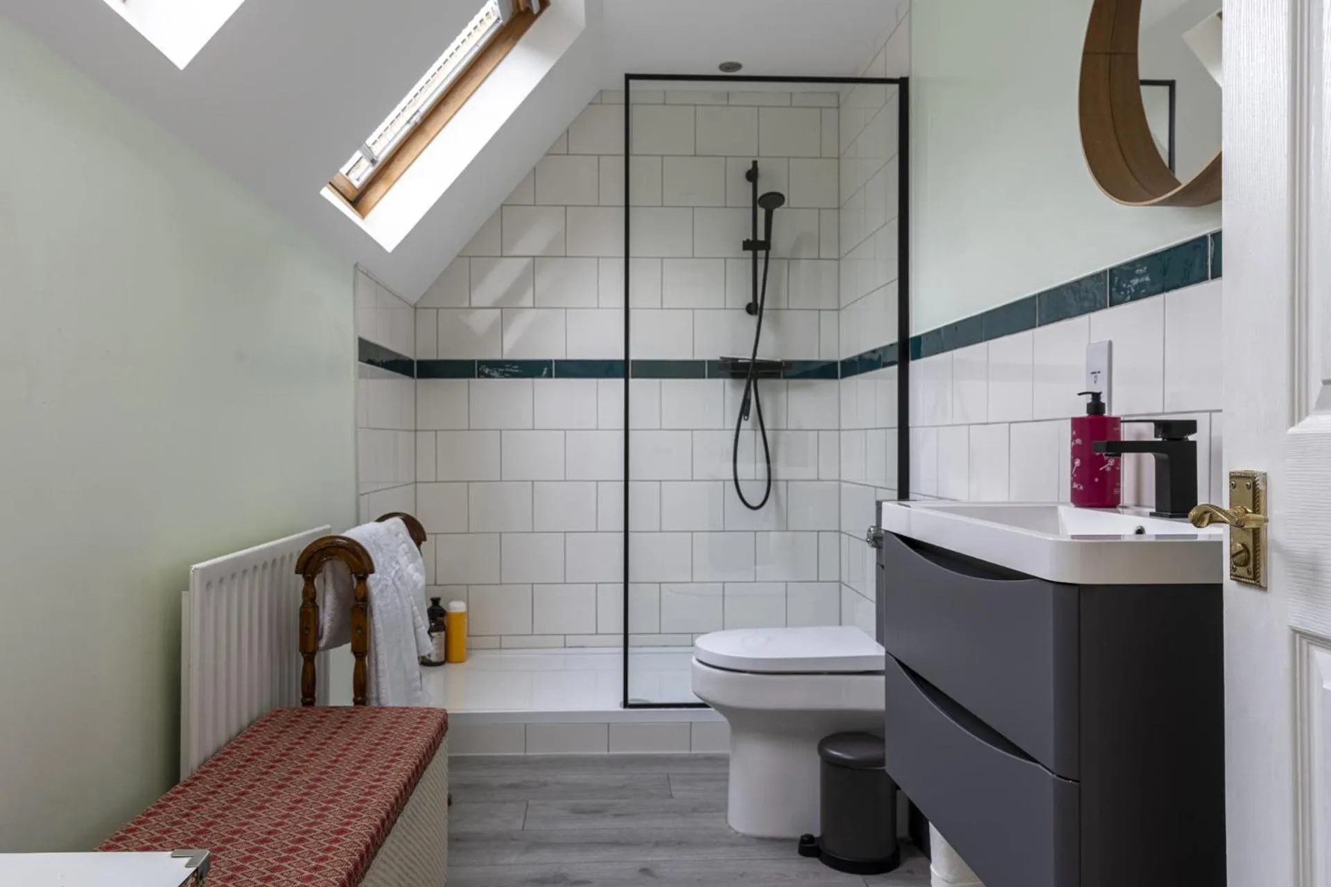 Bathroom in Sandford Meadow Guest House