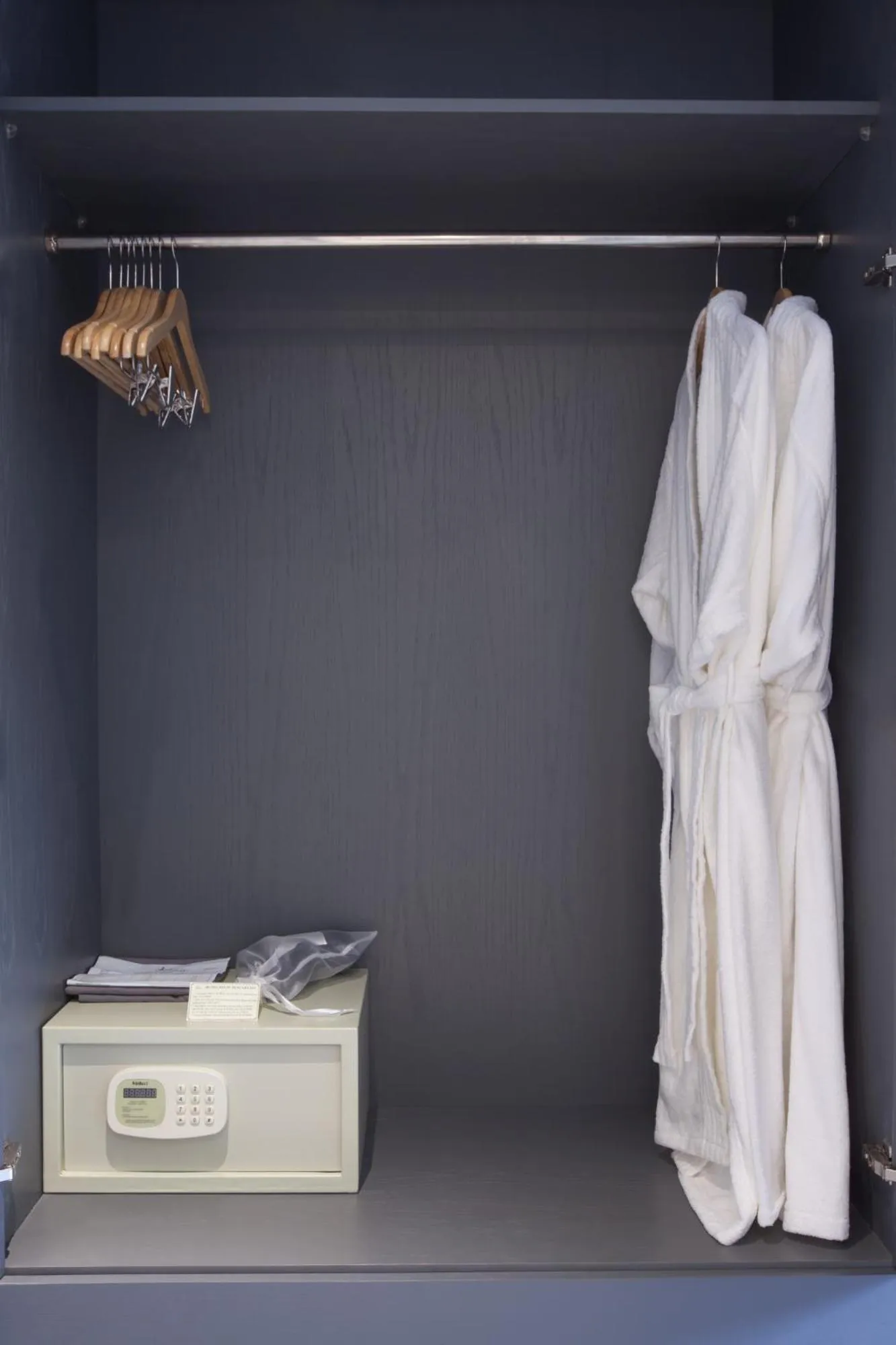 Area and facilities in Thanh Tan Hot Springs By Fusion