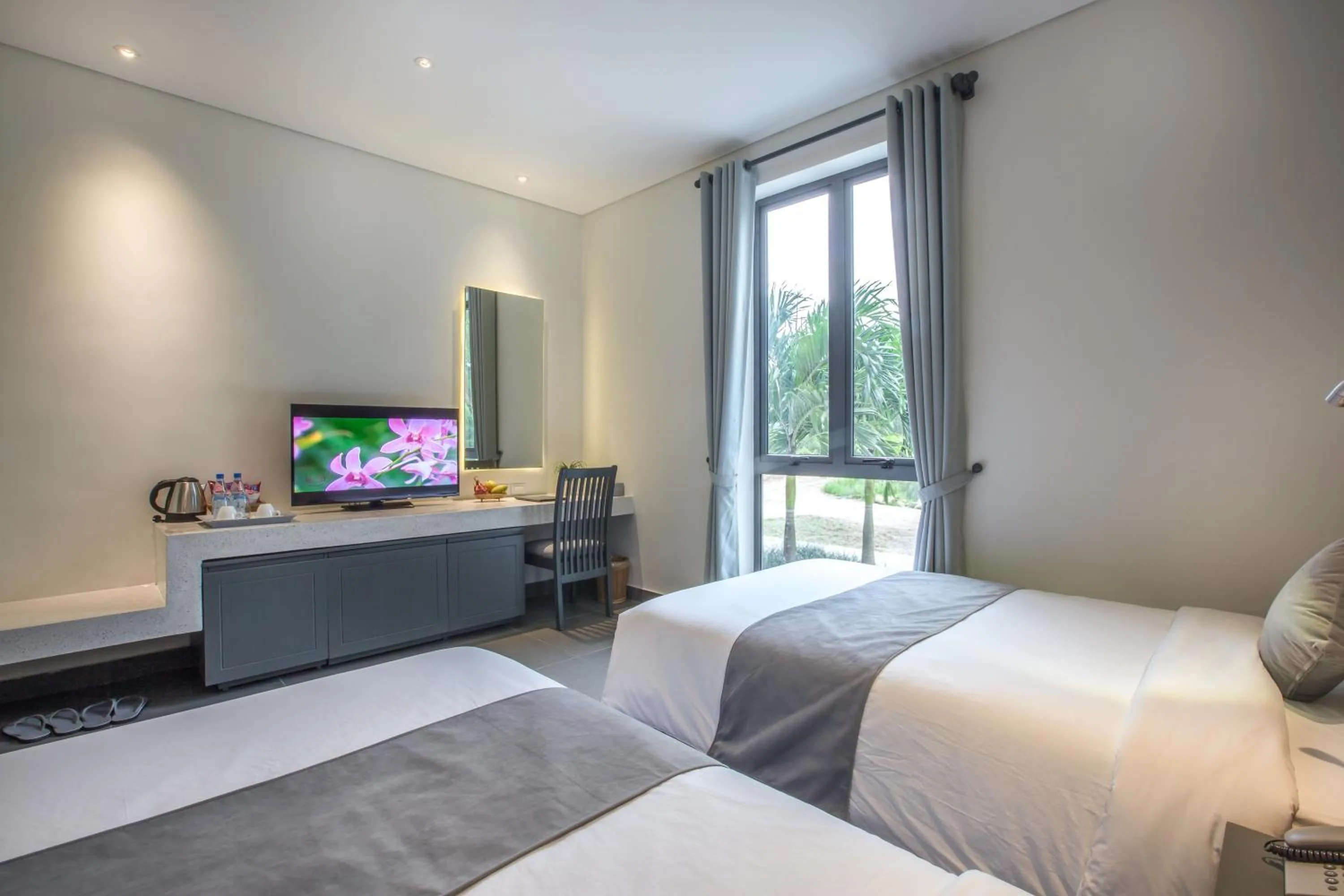 TV and multimedia, Bed in Thanh Tan Hot Springs By Fusion