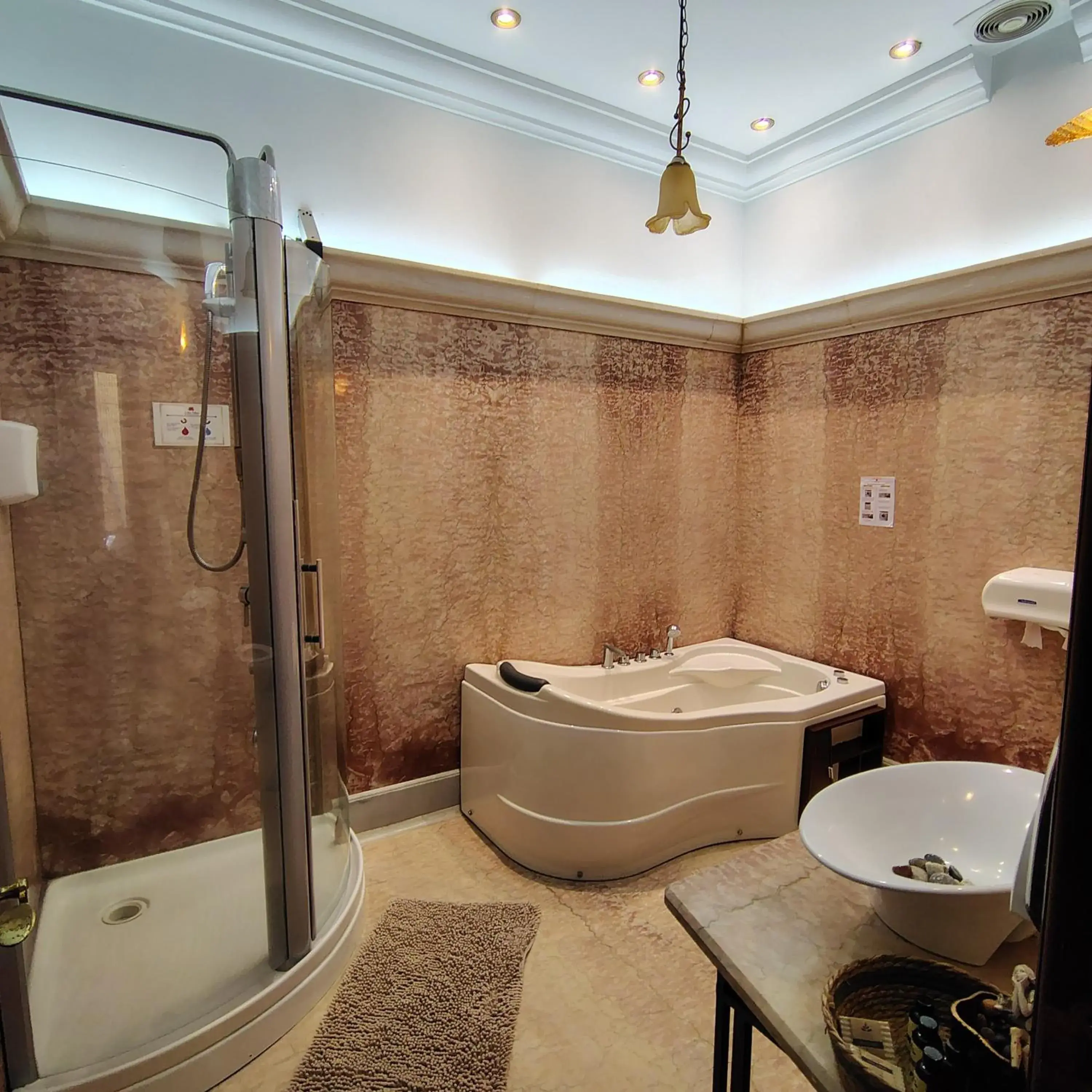 Deluxe Queen Room - single occupancy in Indian Palace Hotel Boutique Spa & Restaurante Deluxe Queen Room - single occupancy in Indian Palace Hotel Boutique Spa & Restaurante