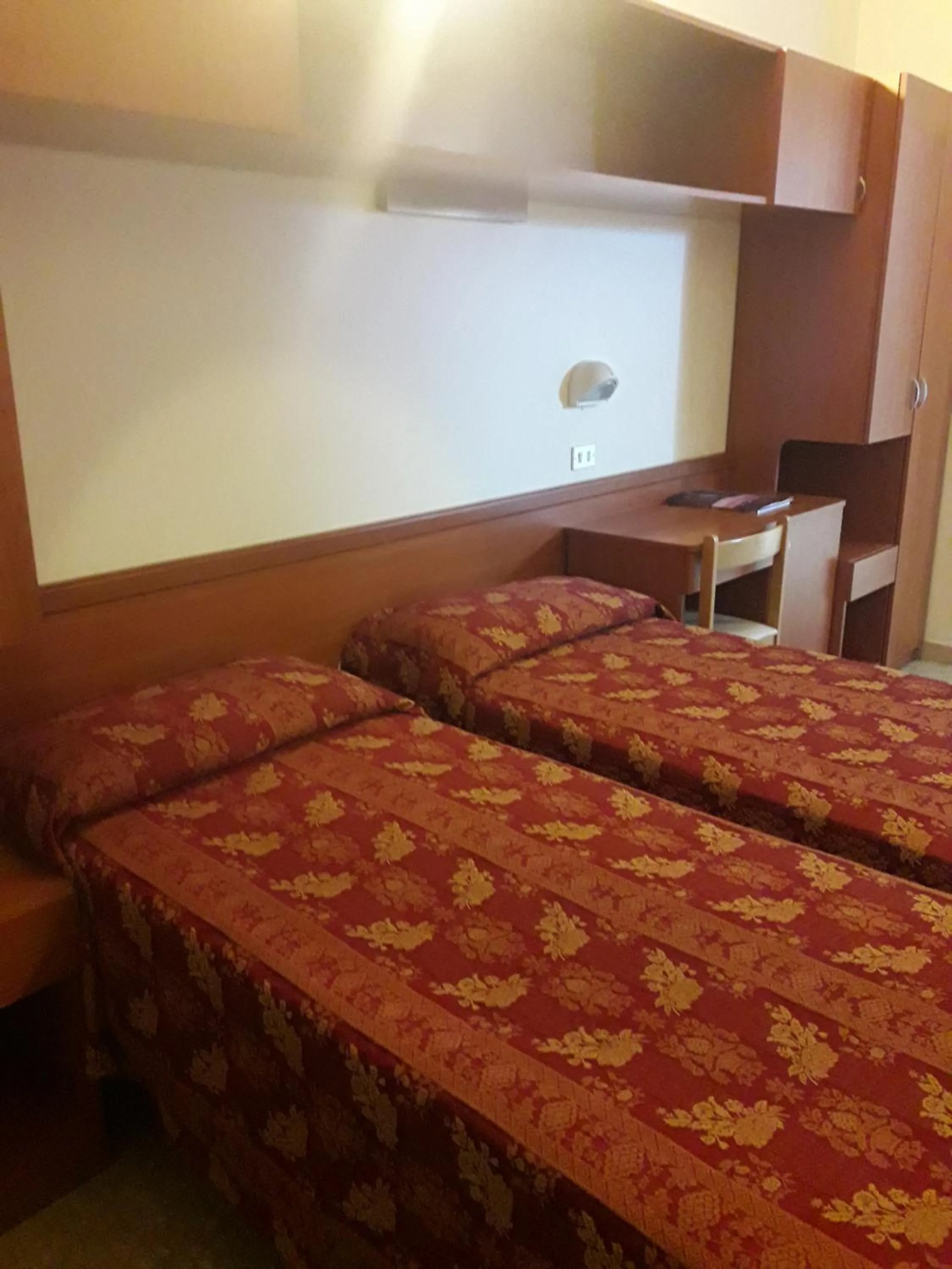 Bed in Hotel Imperiale