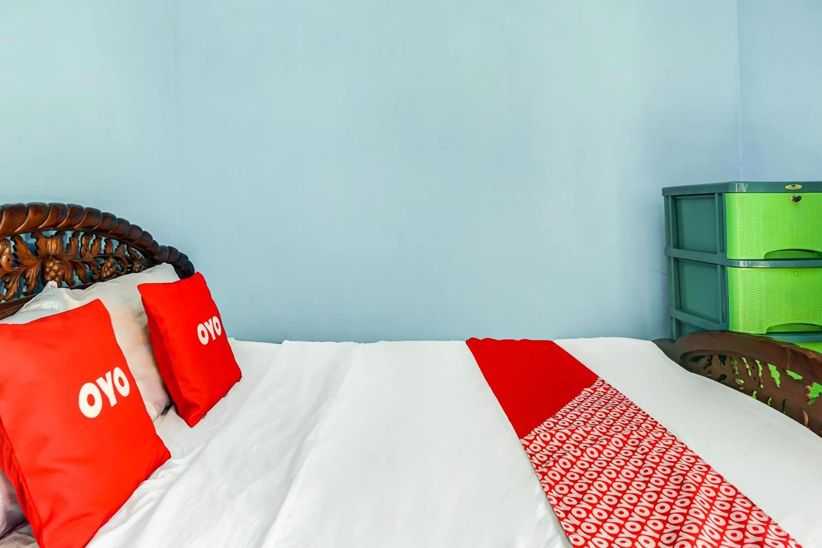 Bedroom, Bed in OYO Life 90879 Ara Predator Funpark