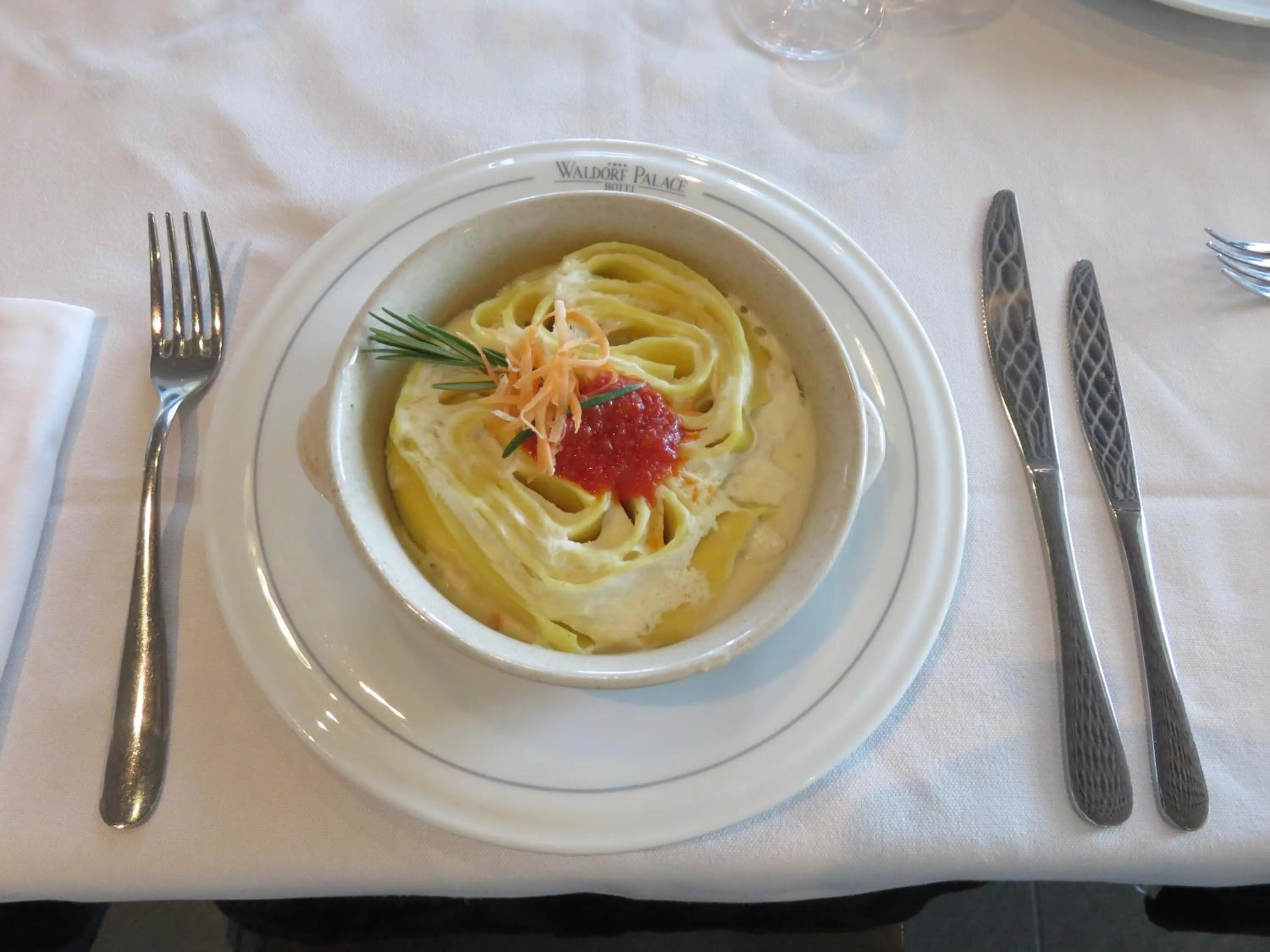 Food close-up in Waldorf Palace Hotel