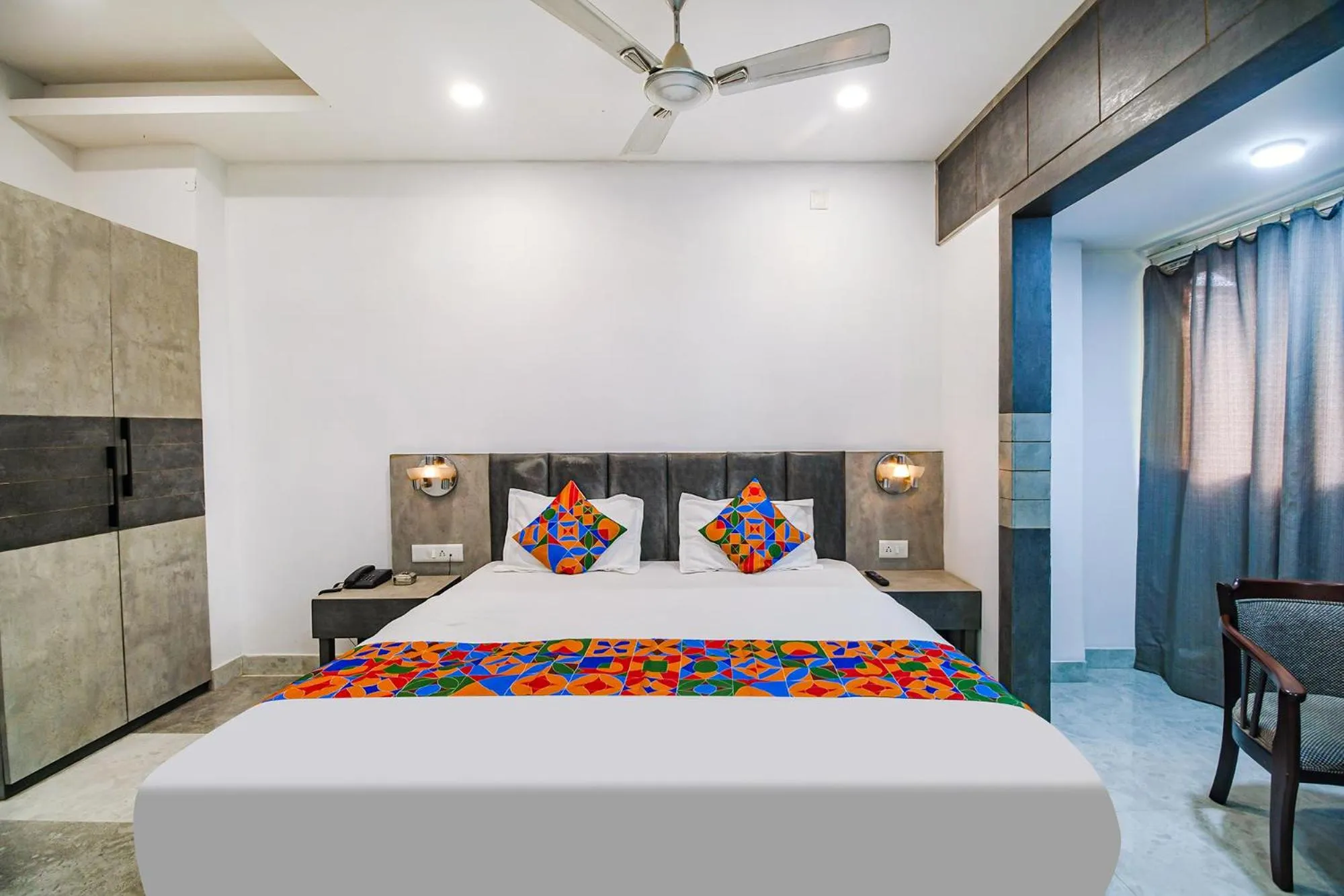 Bed in FabHotel Apple Tree