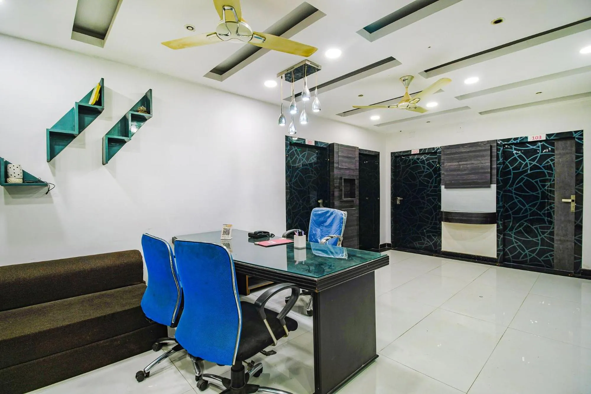 Lobby or reception in FabHotel Apple Tree