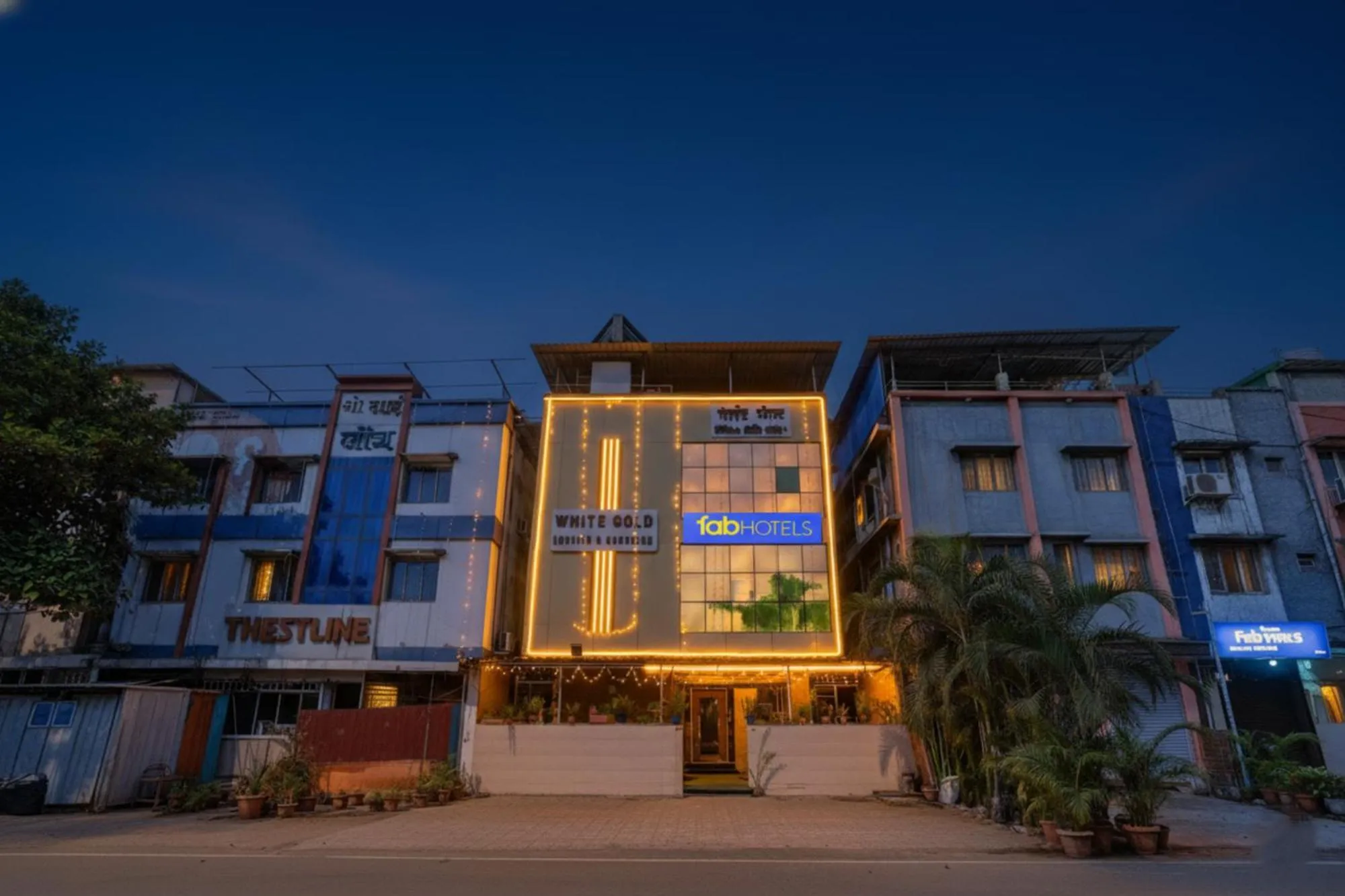 Lobby or reception in FabHotel White Gold - Nr Mahape