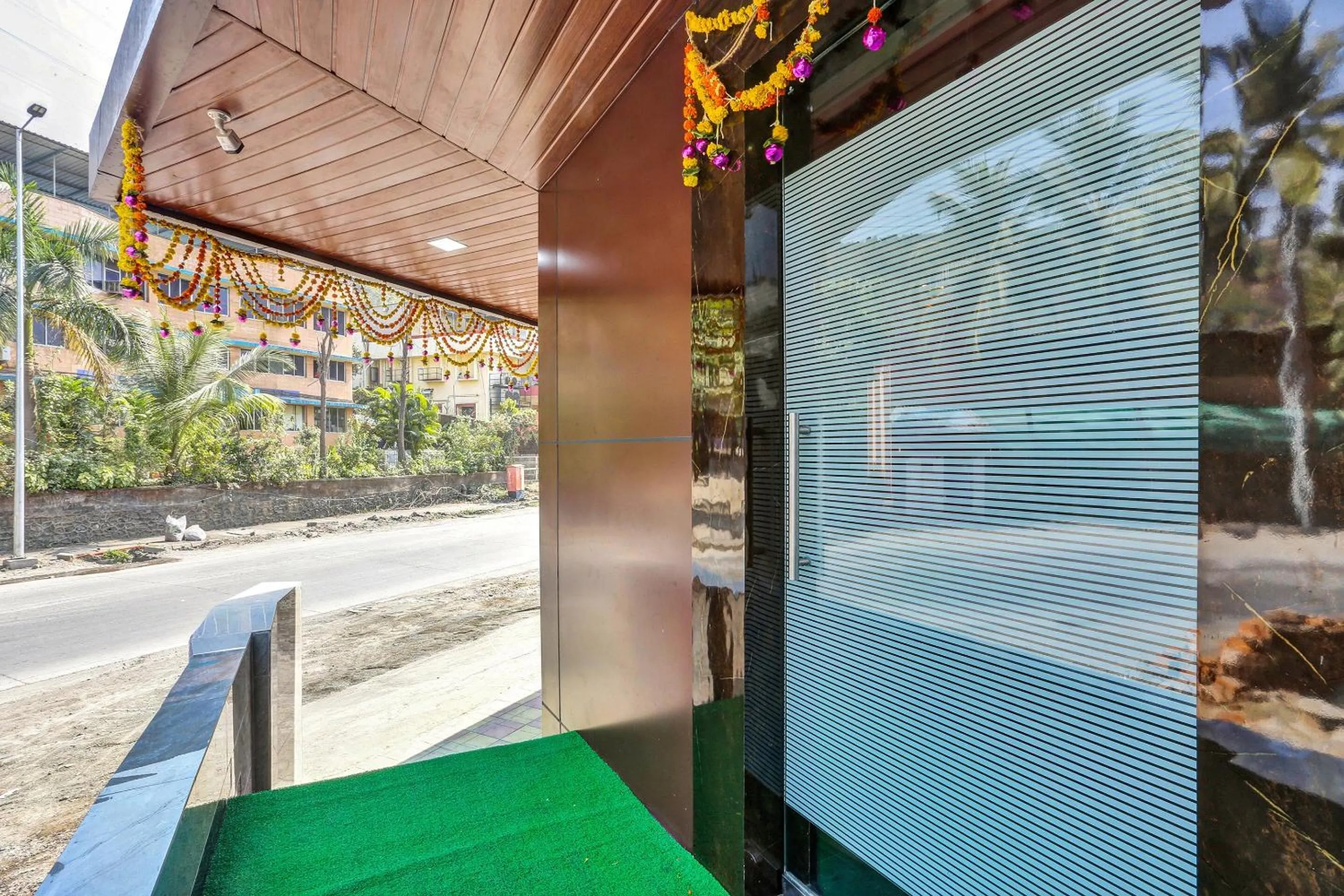 Facade/entrance in Capital O Geeta Palace