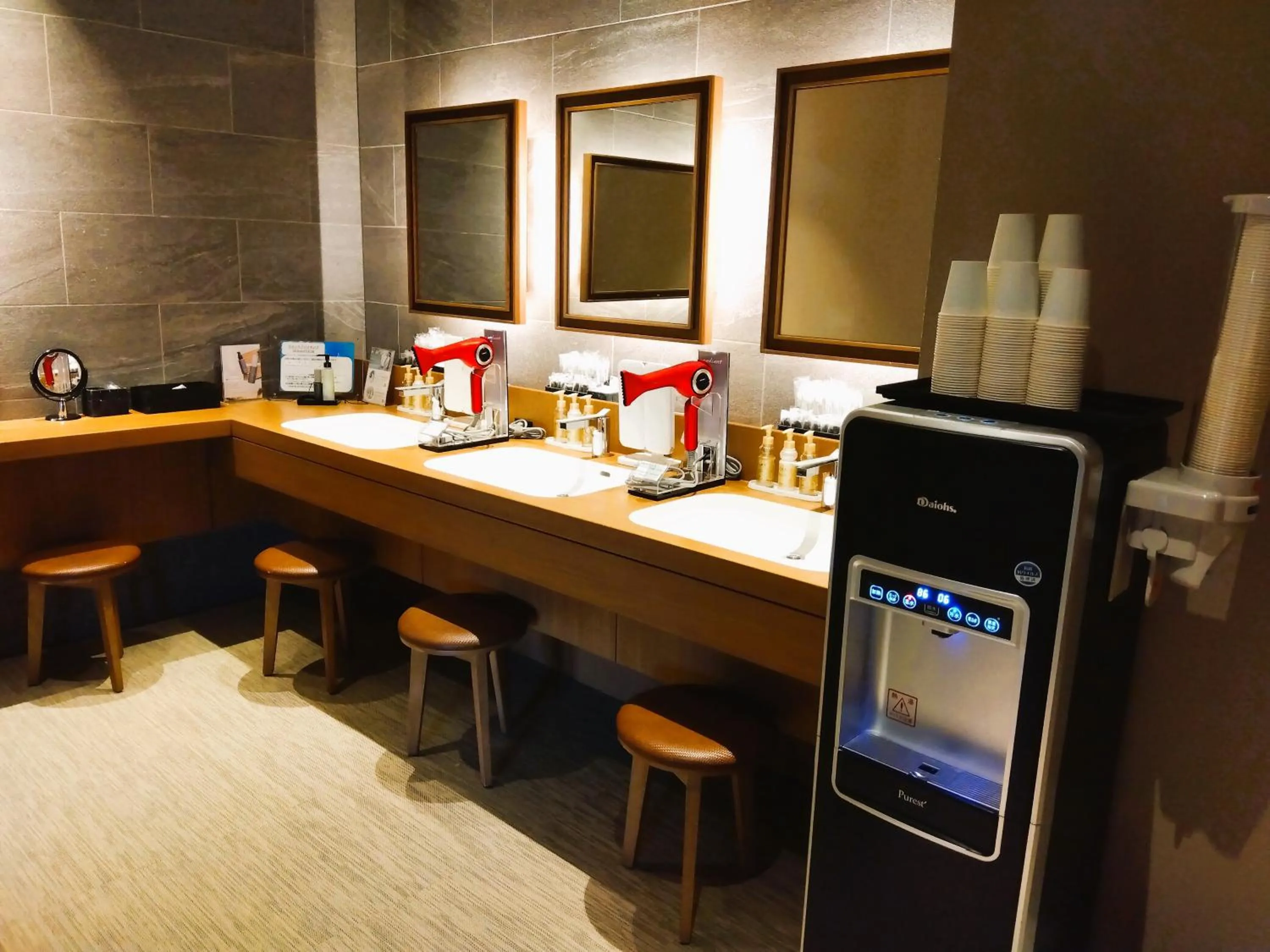 Public Bath in GRIDS PREMIUM HOTEL OTARU