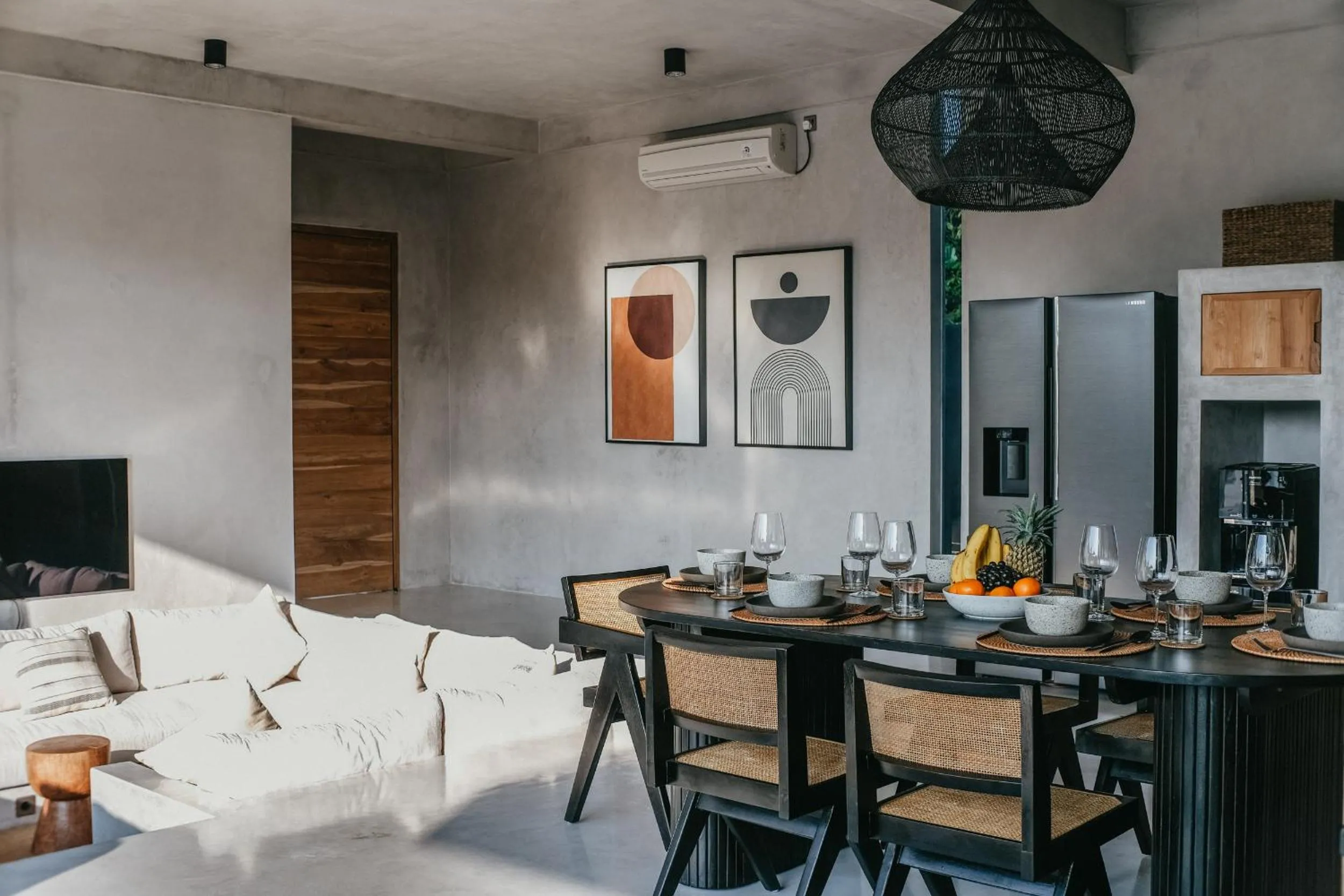 Dining area in Concrete Retreat Villa
