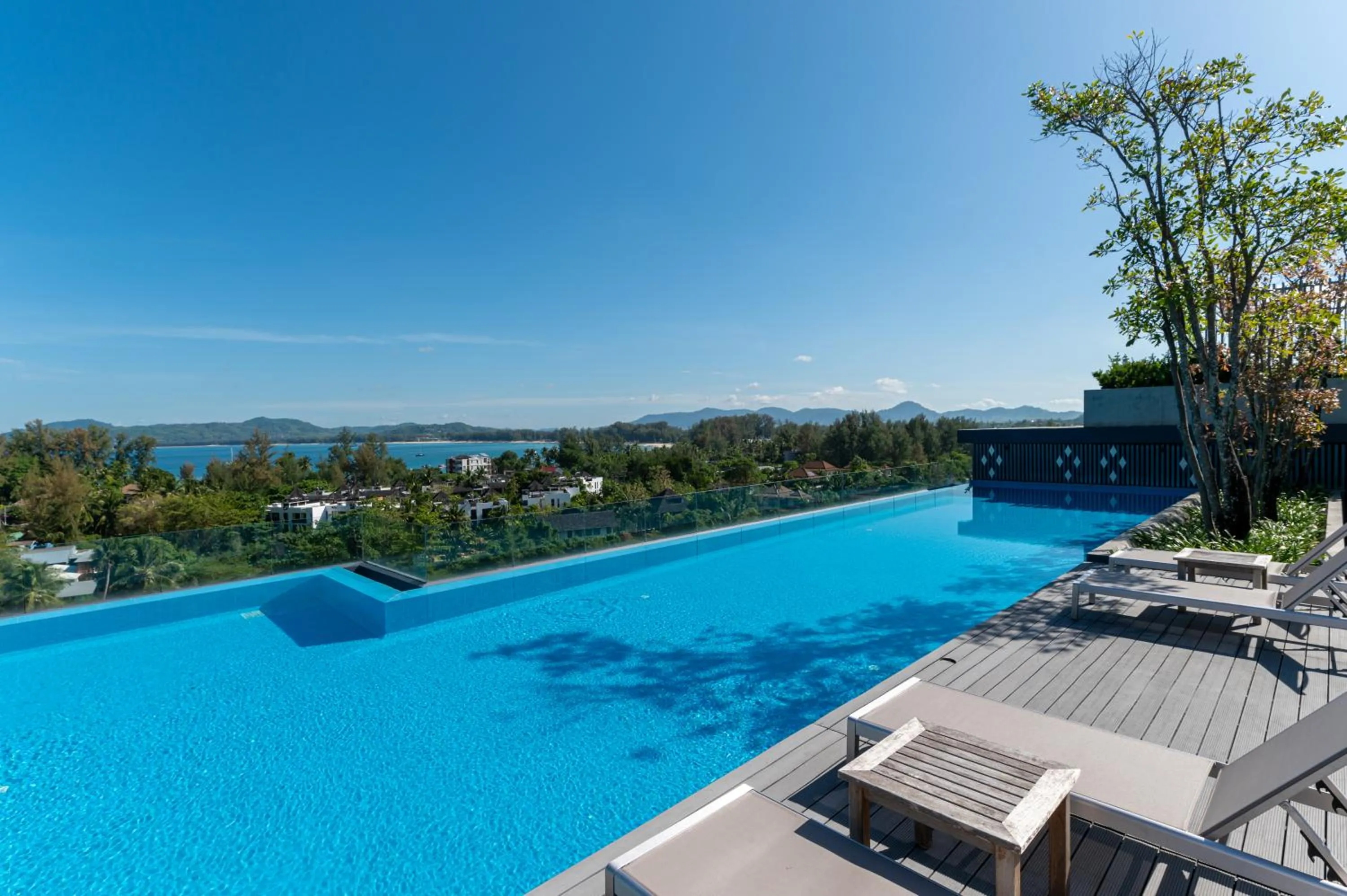 Swimming pool in Aristo 2 Phuket by RESAVA