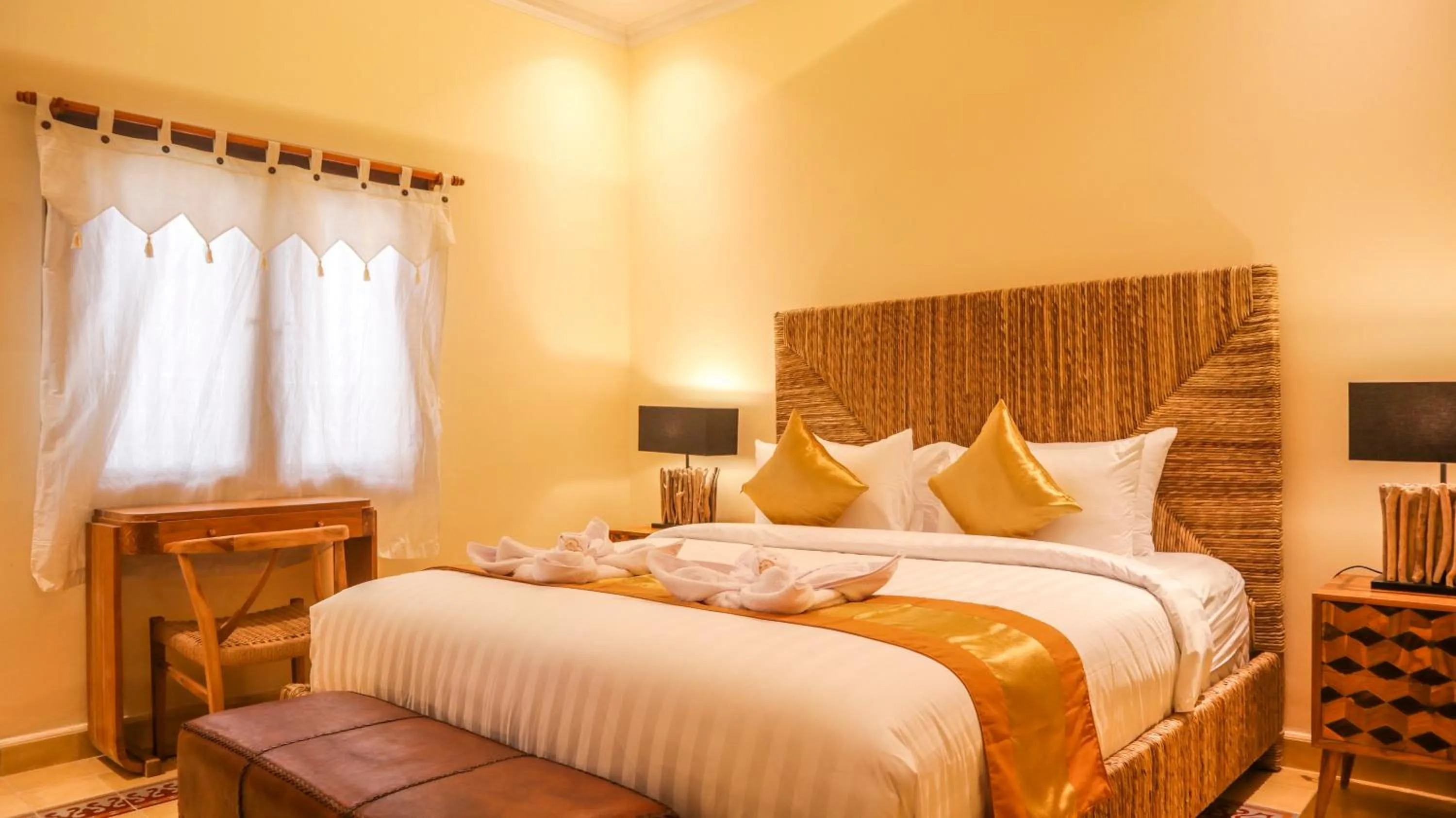 Bed in Omah Siliran Heritage