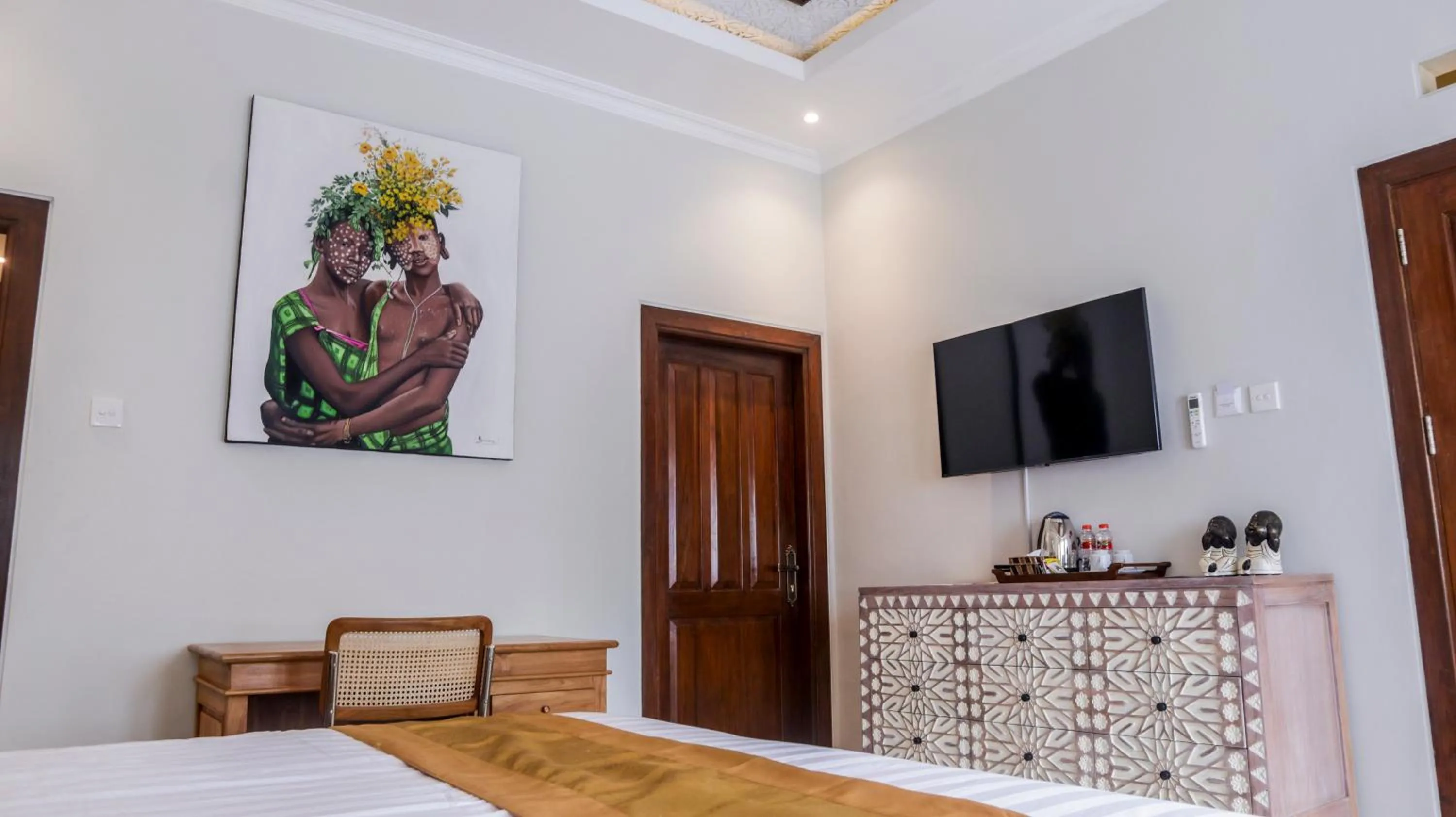 TV and multimedia, Bed in Omah Siliran Heritage