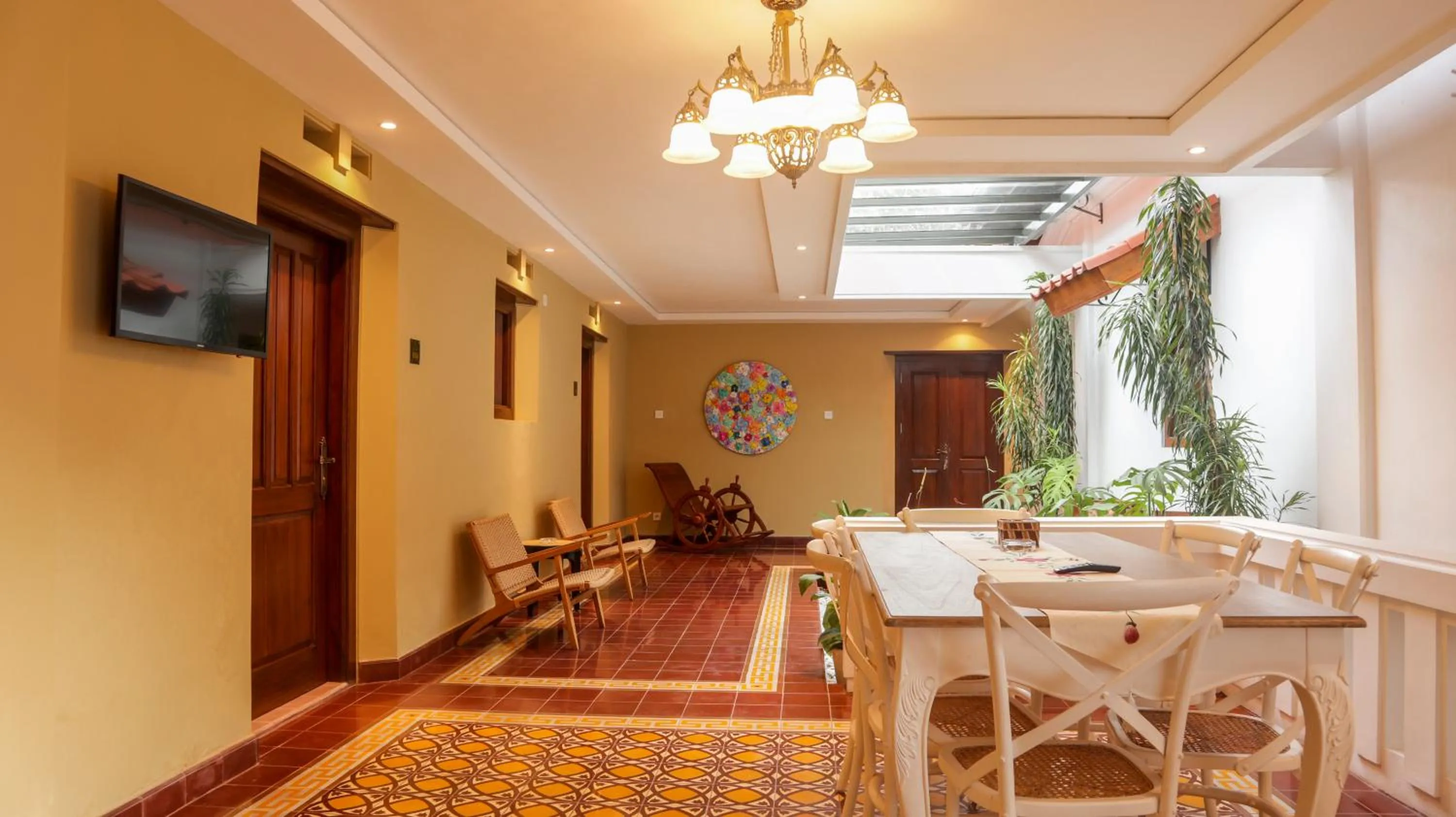 Restaurant/places to eat in Omah Siliran Heritage