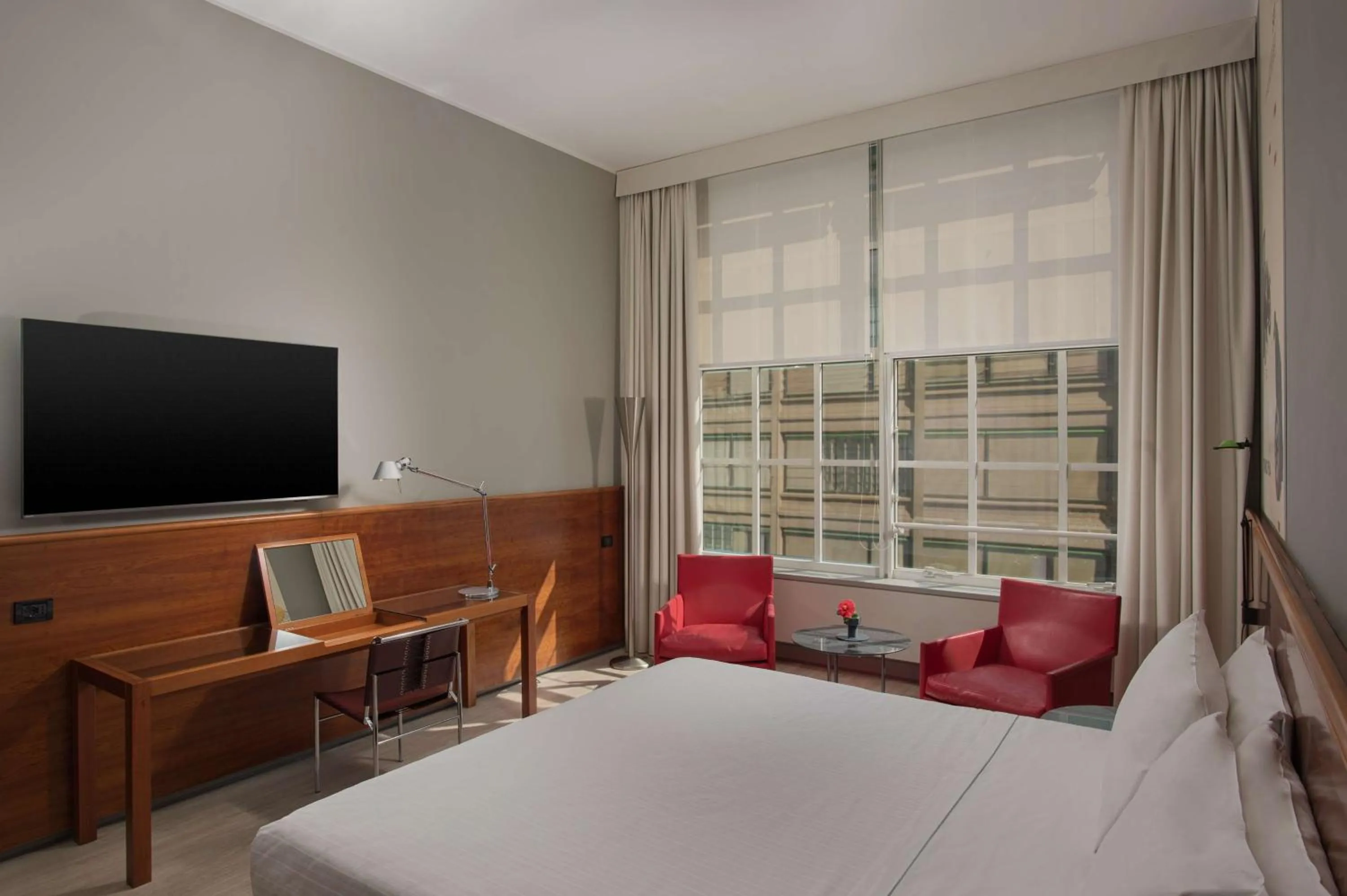 Bedroom, Bed in NH Torino Lingotto Congress