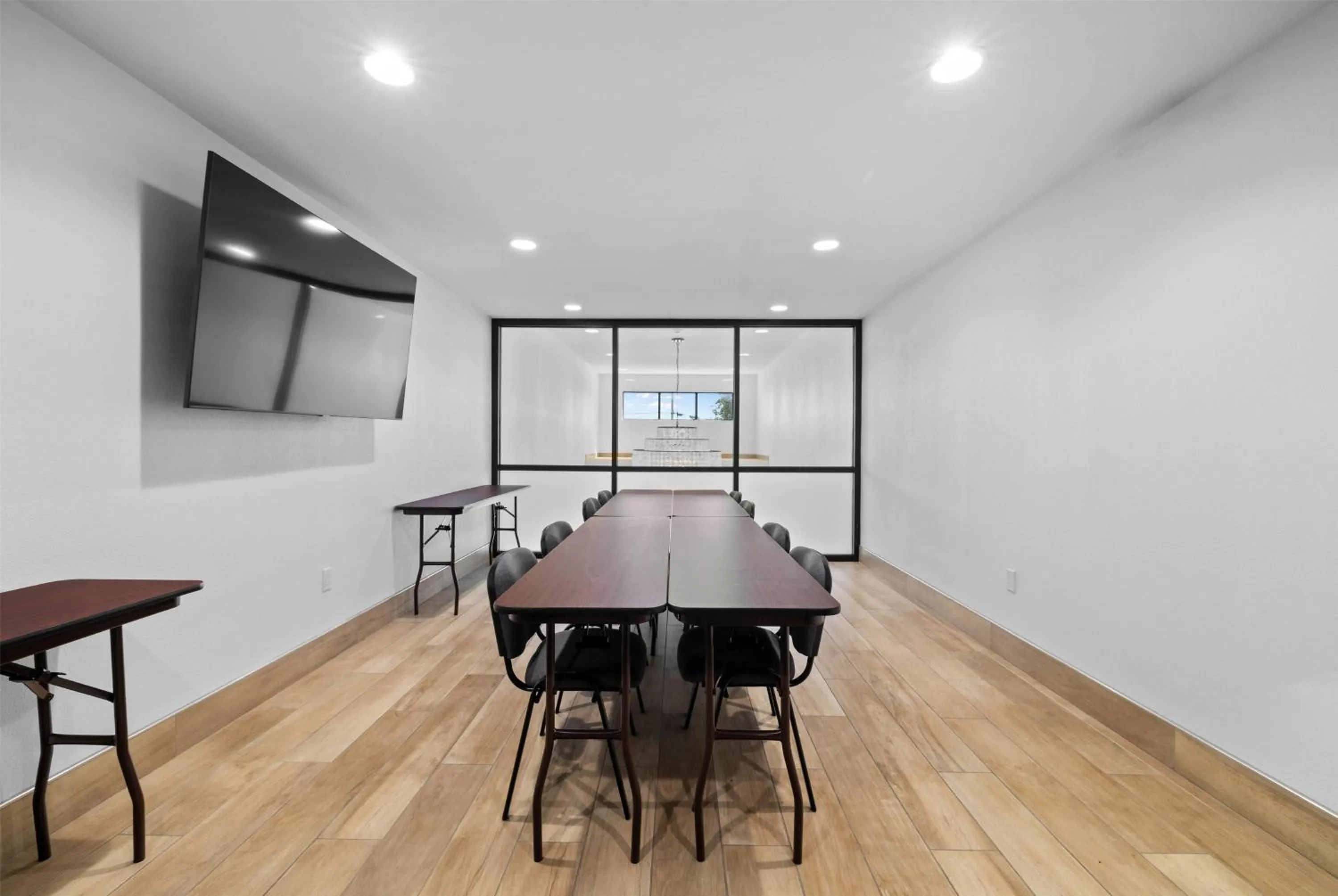 Meeting/conference room in La Quinta Inn & Suites by Wyndham Santa Cruz