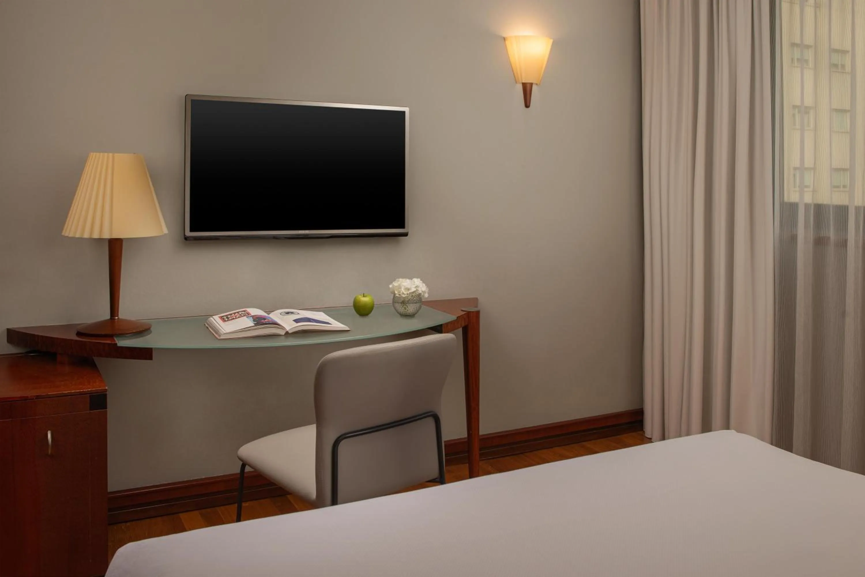 Bedroom, Bed in NH Milano Machiavelli