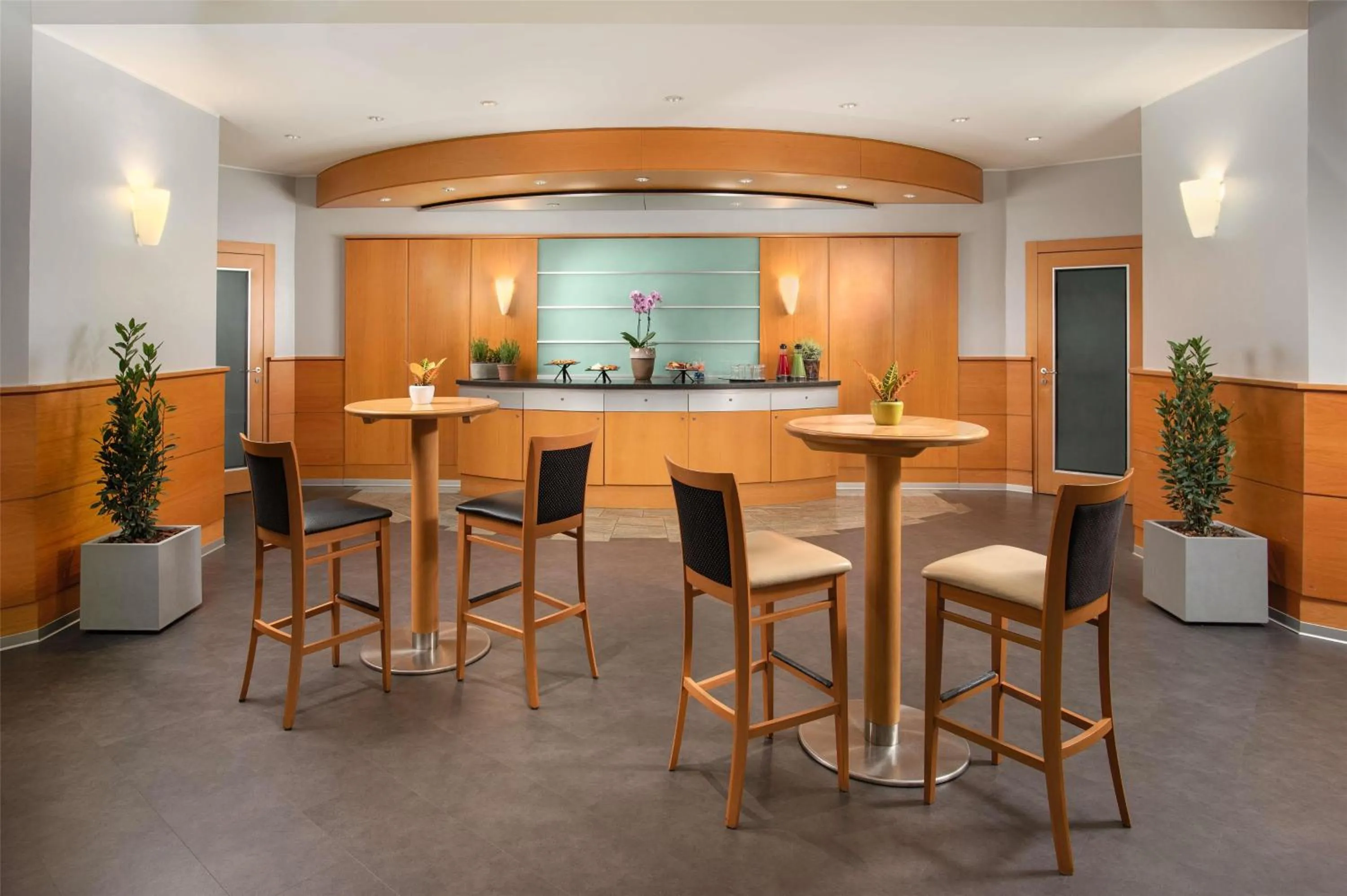 Lounge or bar in NH Milano Machiavelli