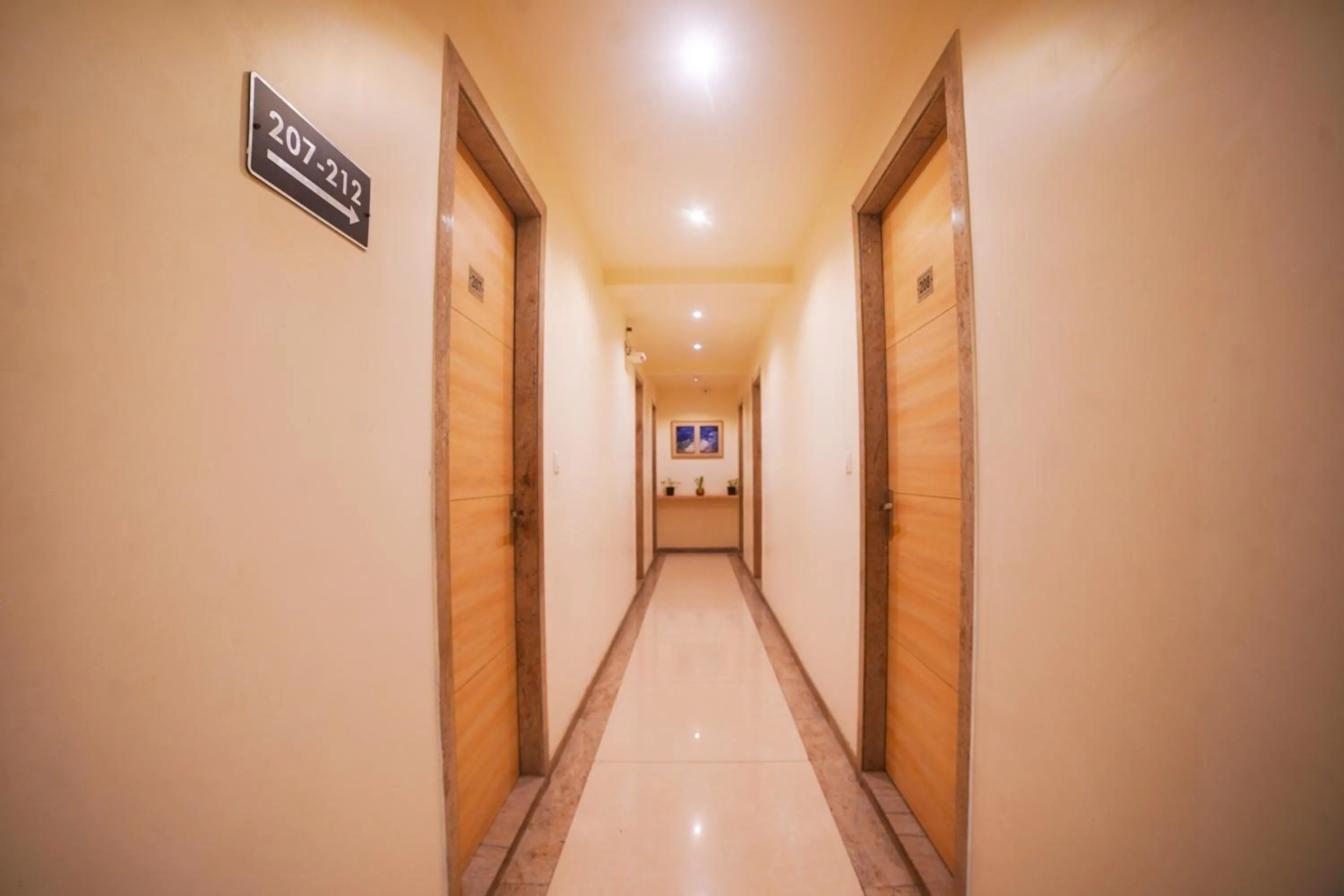 Lobby or reception in Hotel Centre Park Bhopal