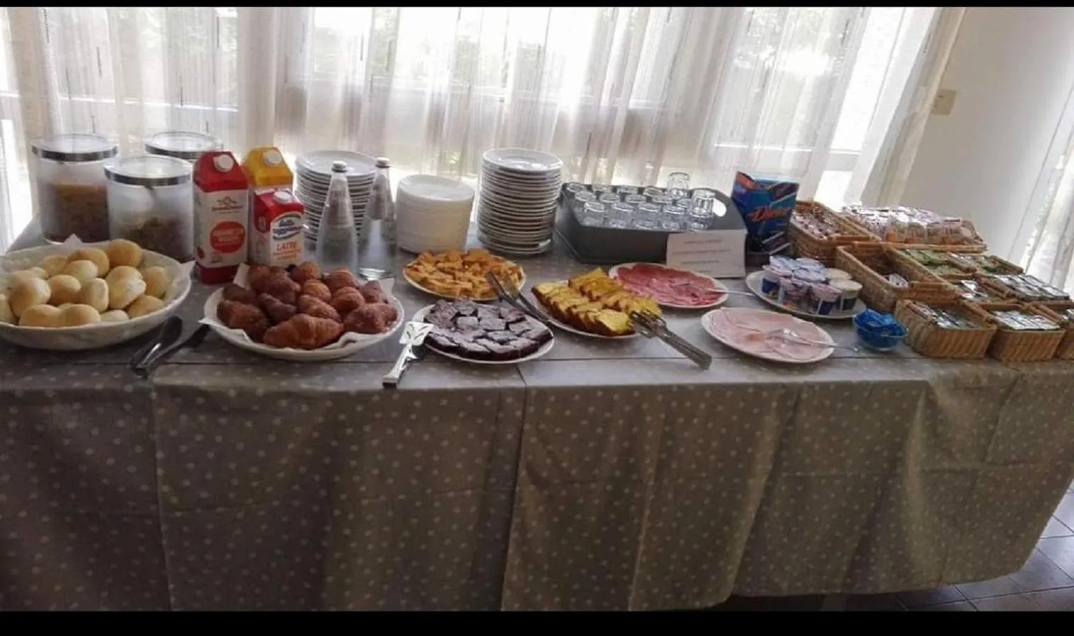 Breakfast in Hotel Enrica