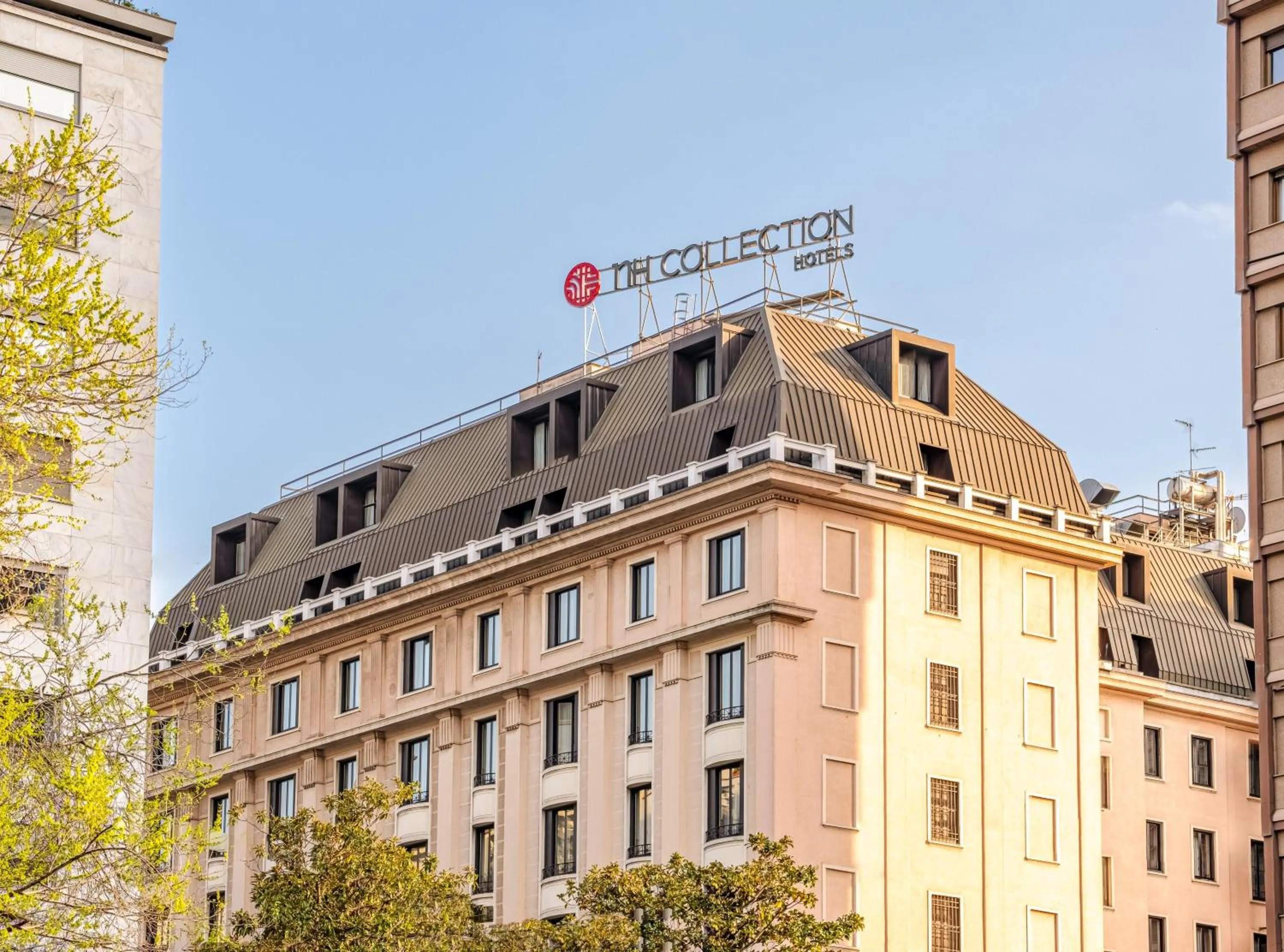 Property building in NH Collection Milano Touring