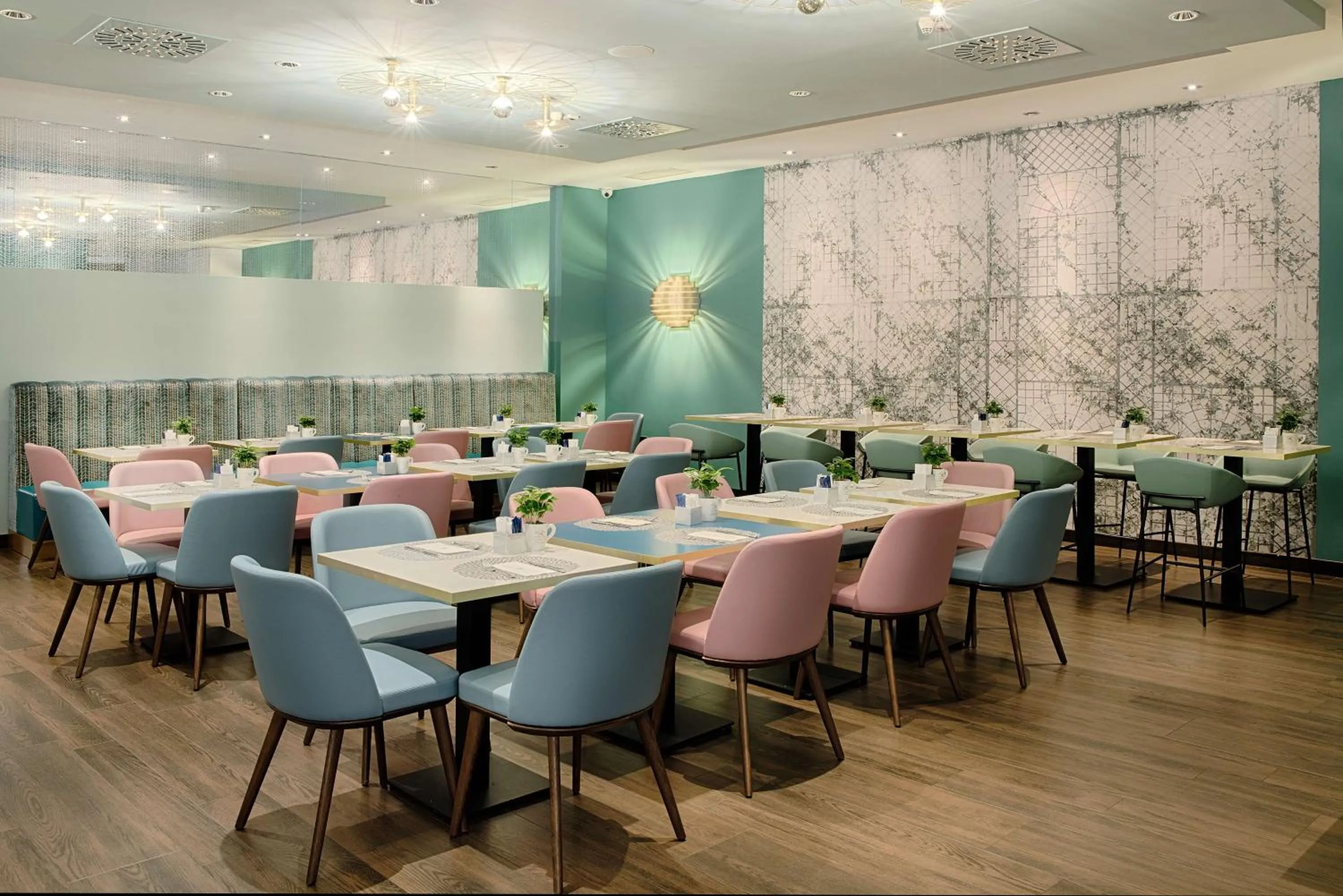 Restaurant/places to eat in NH Collection Milano Touring