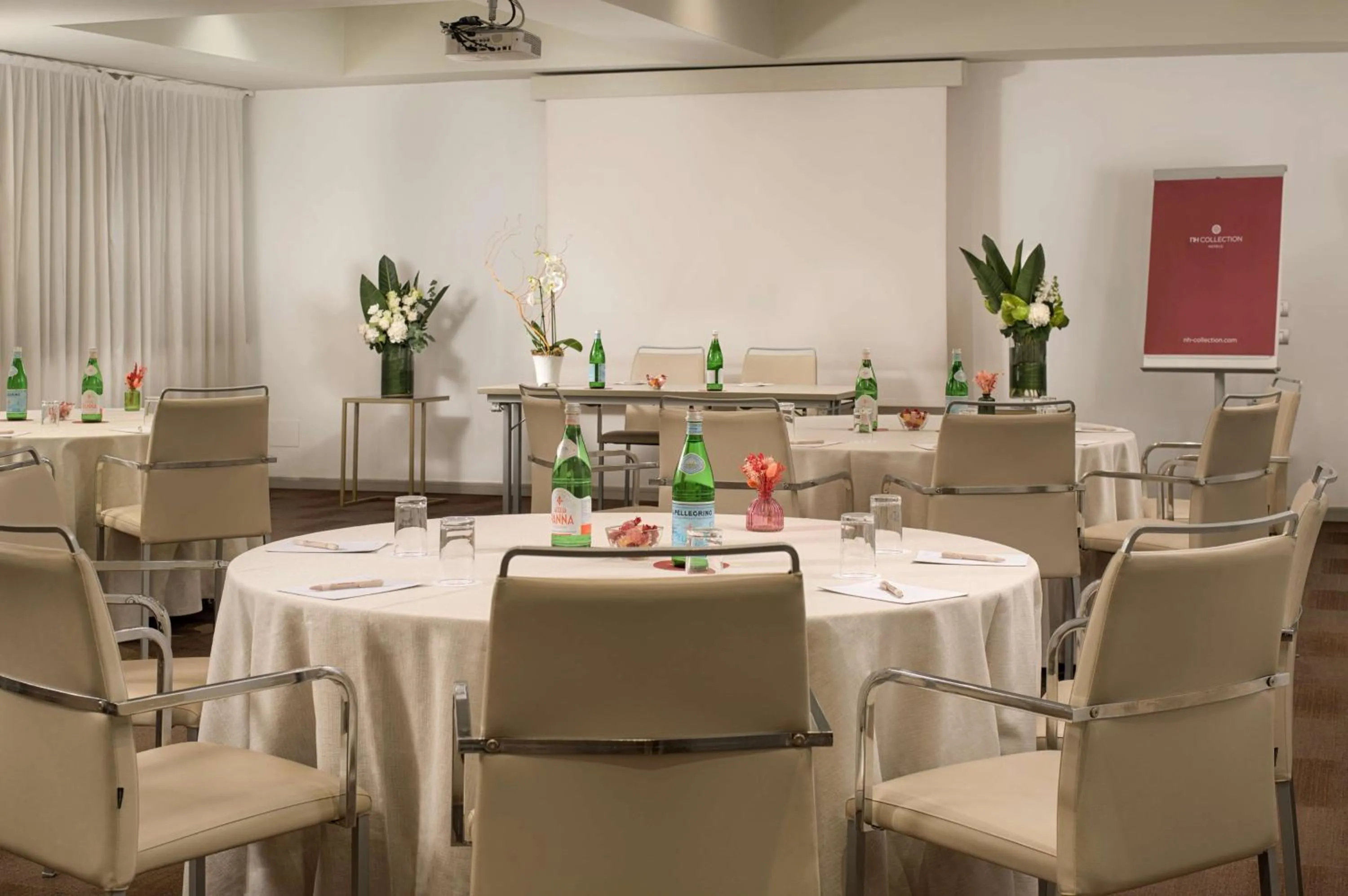 Meeting/conference room in NH Collection Milano Touring