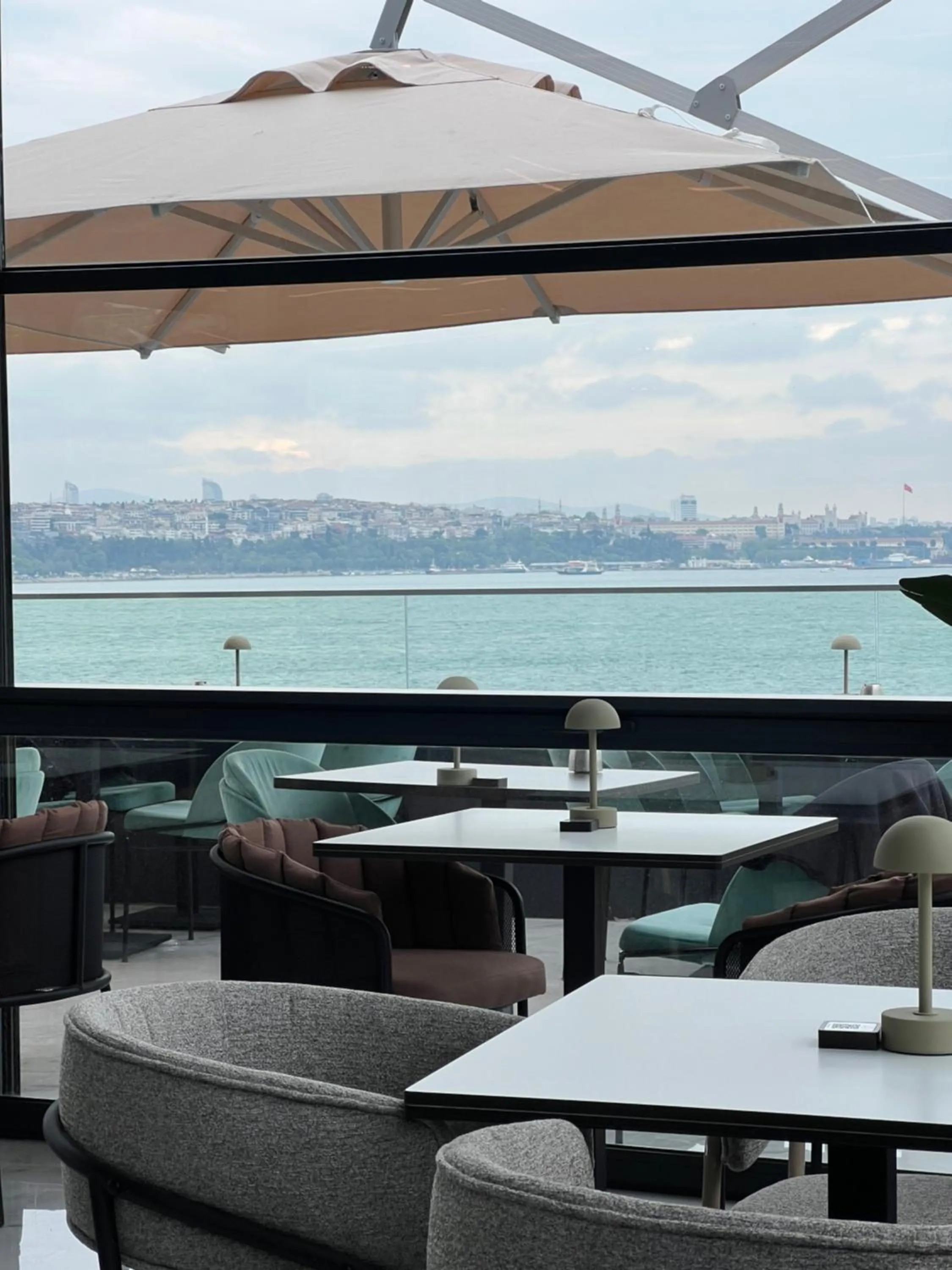 Restaurant/places to eat in Pera Bosphorus Hotel