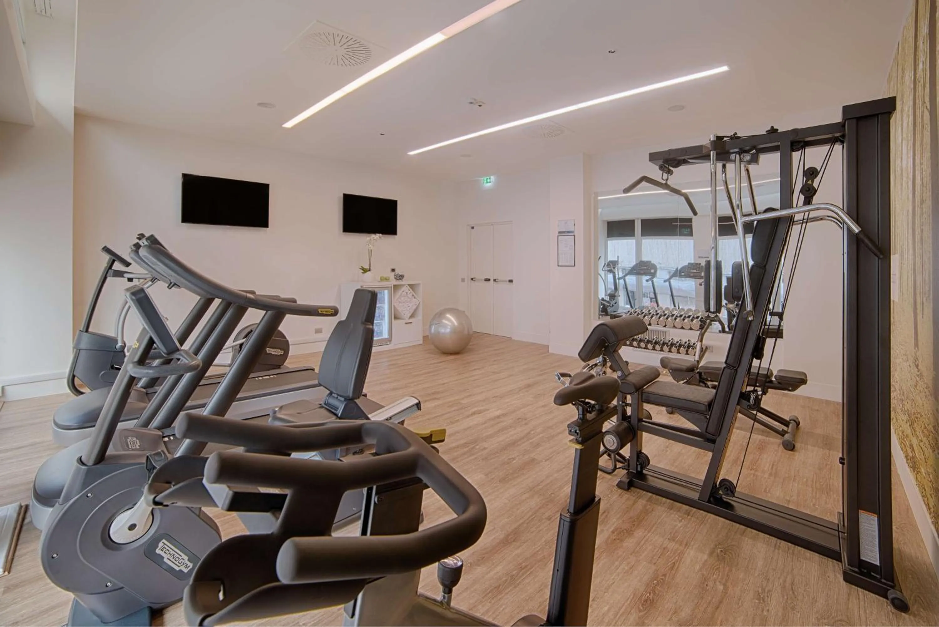 Spa and wellness centre/facilities in NH La Spezia