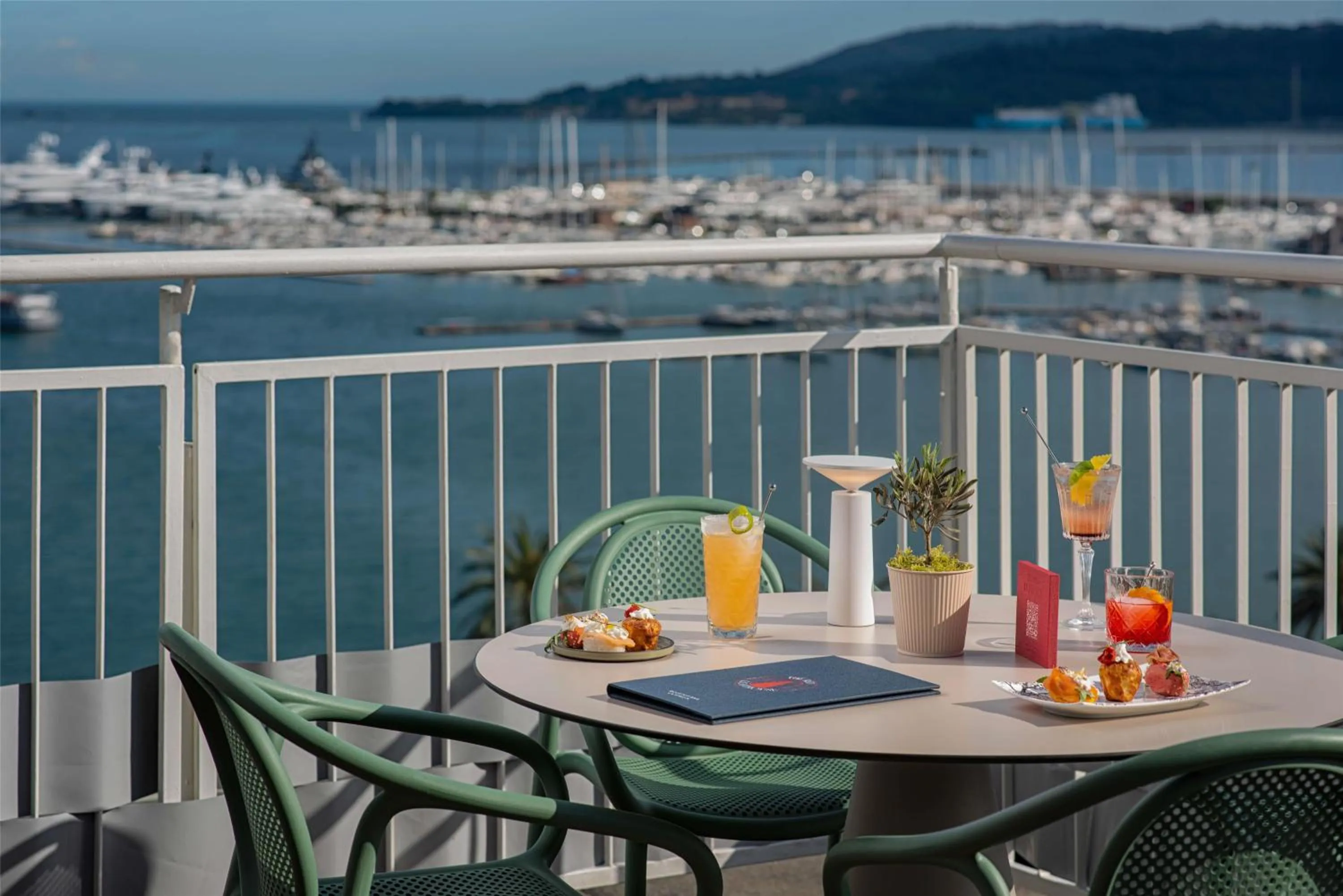 Property building in NH La Spezia